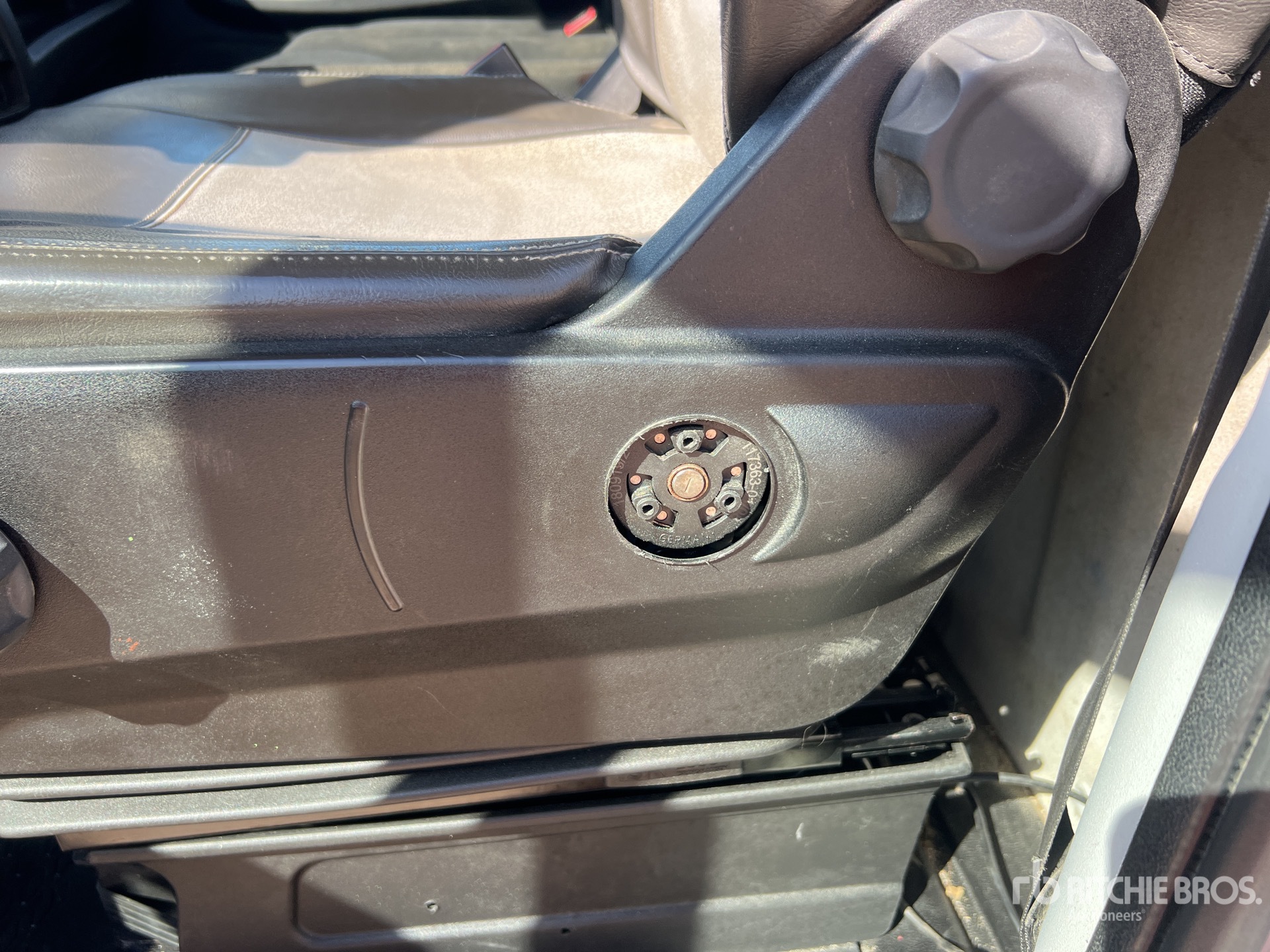 2020 Iveco DAILY 35-140