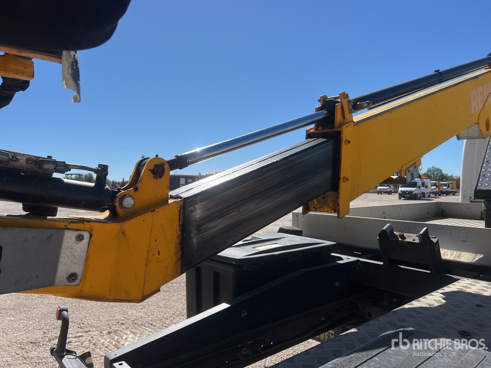2016 Renault MAXITY 35.14 12
