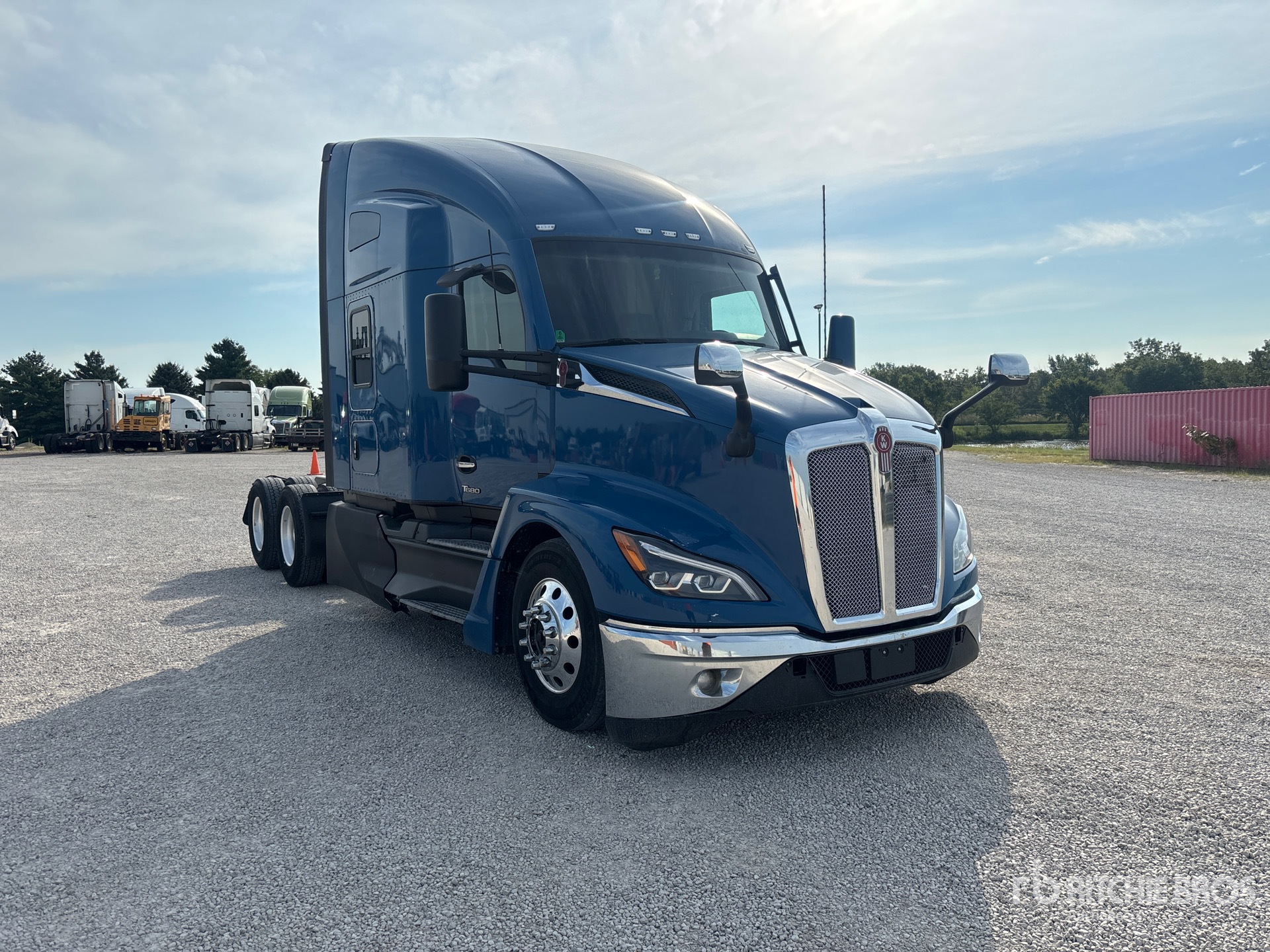 2024 Kenworth T680