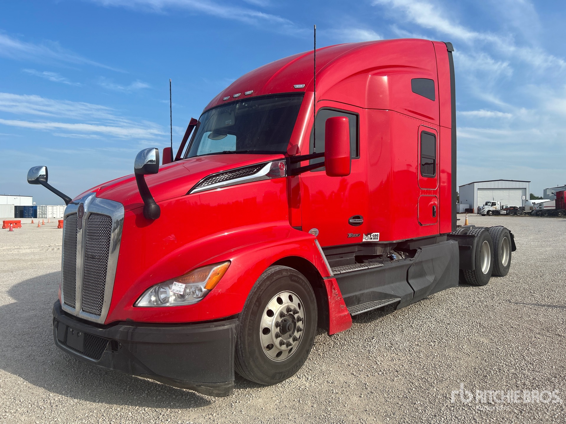 Photo of 2023 Kenworth 6x4