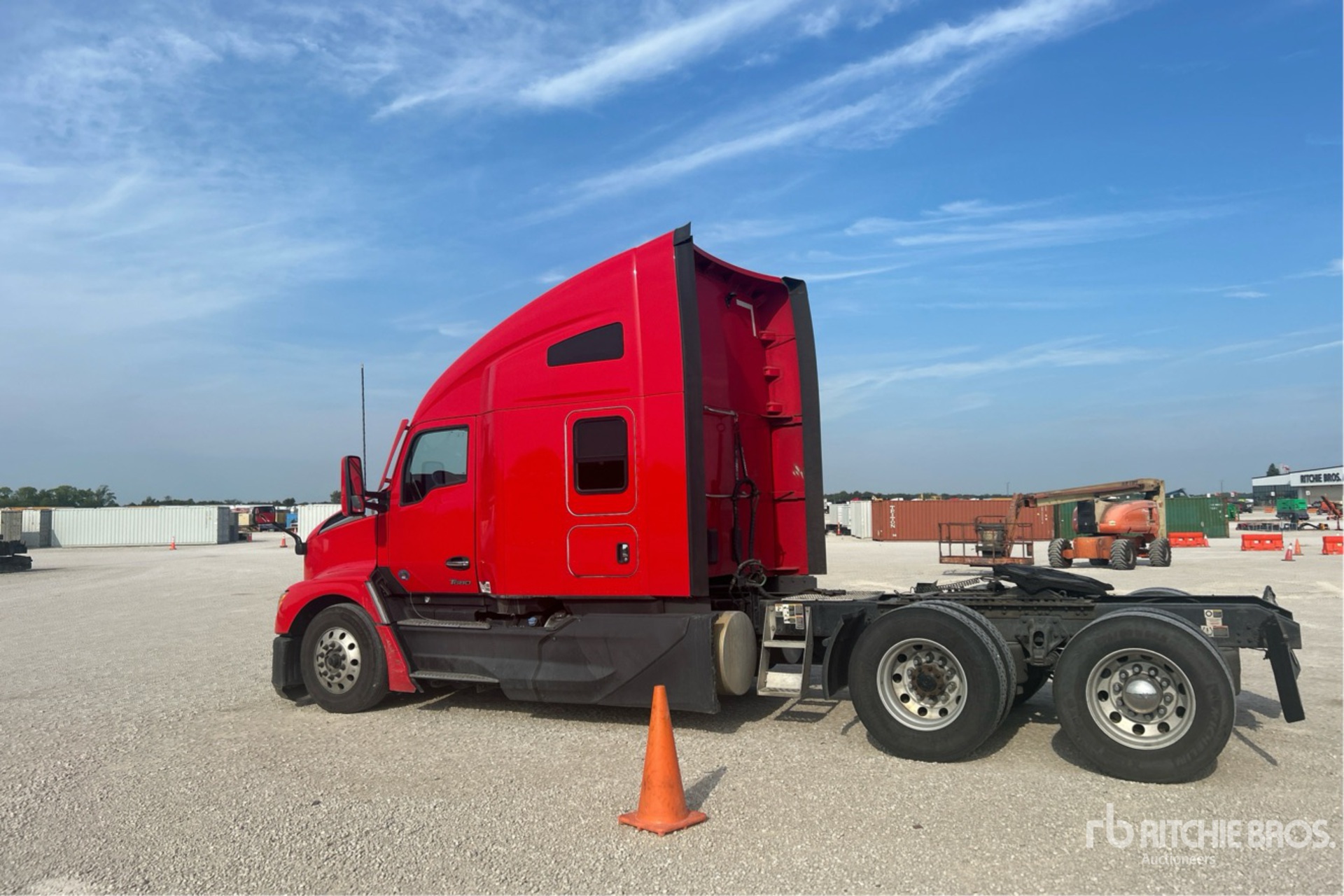2023 Kenworth T680