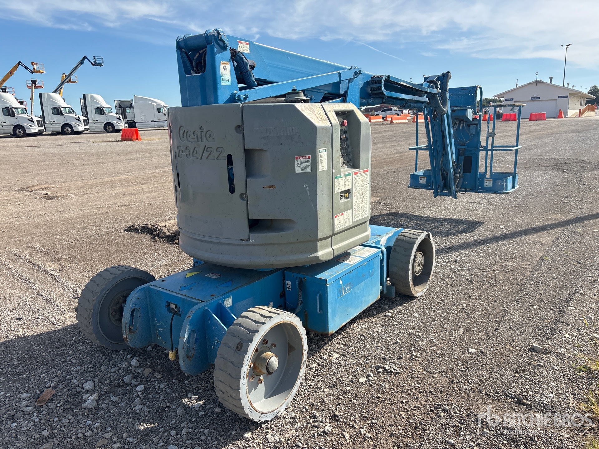 2012 Genie Z-34/22N