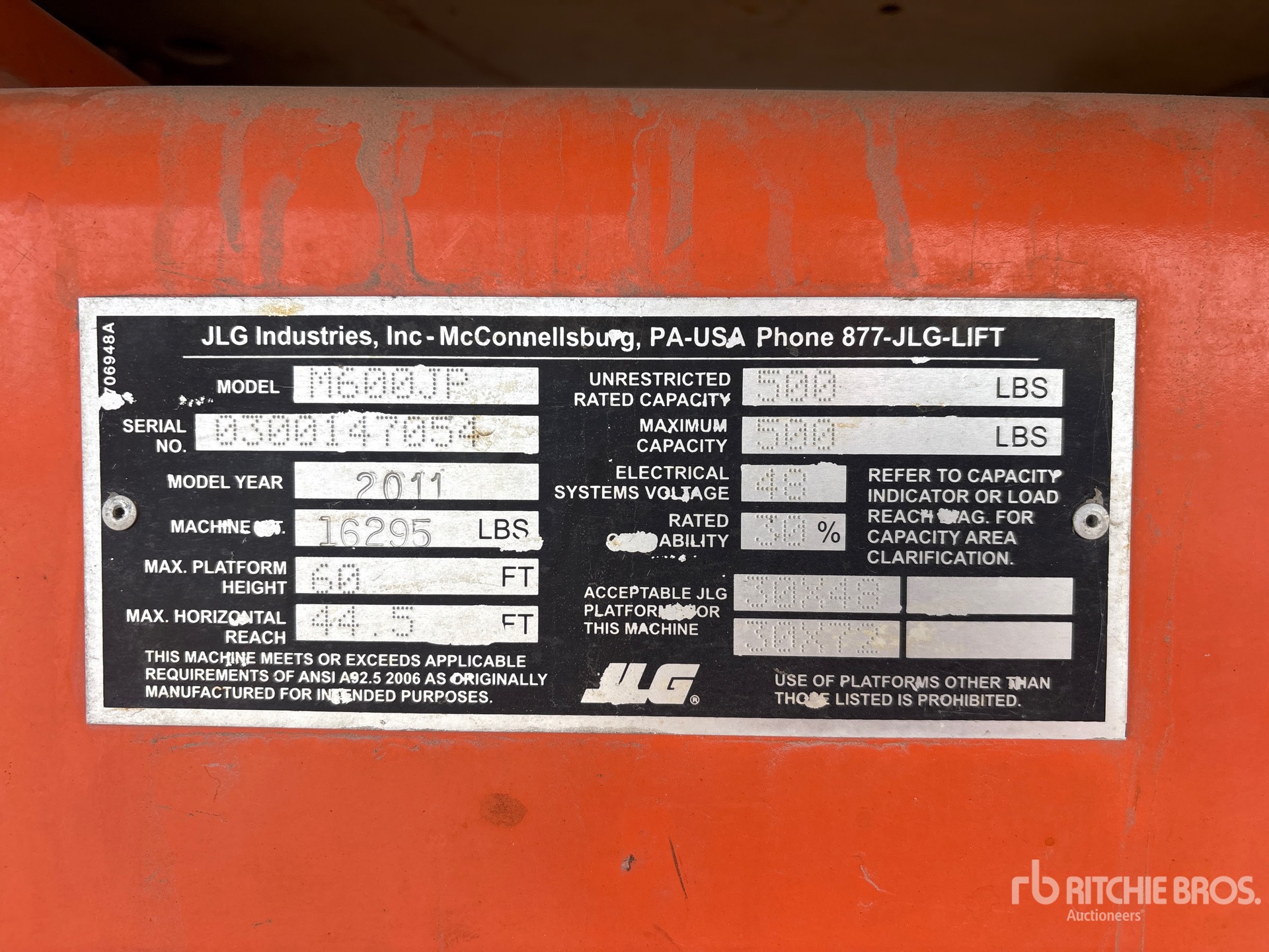 2011 JLG M600JP