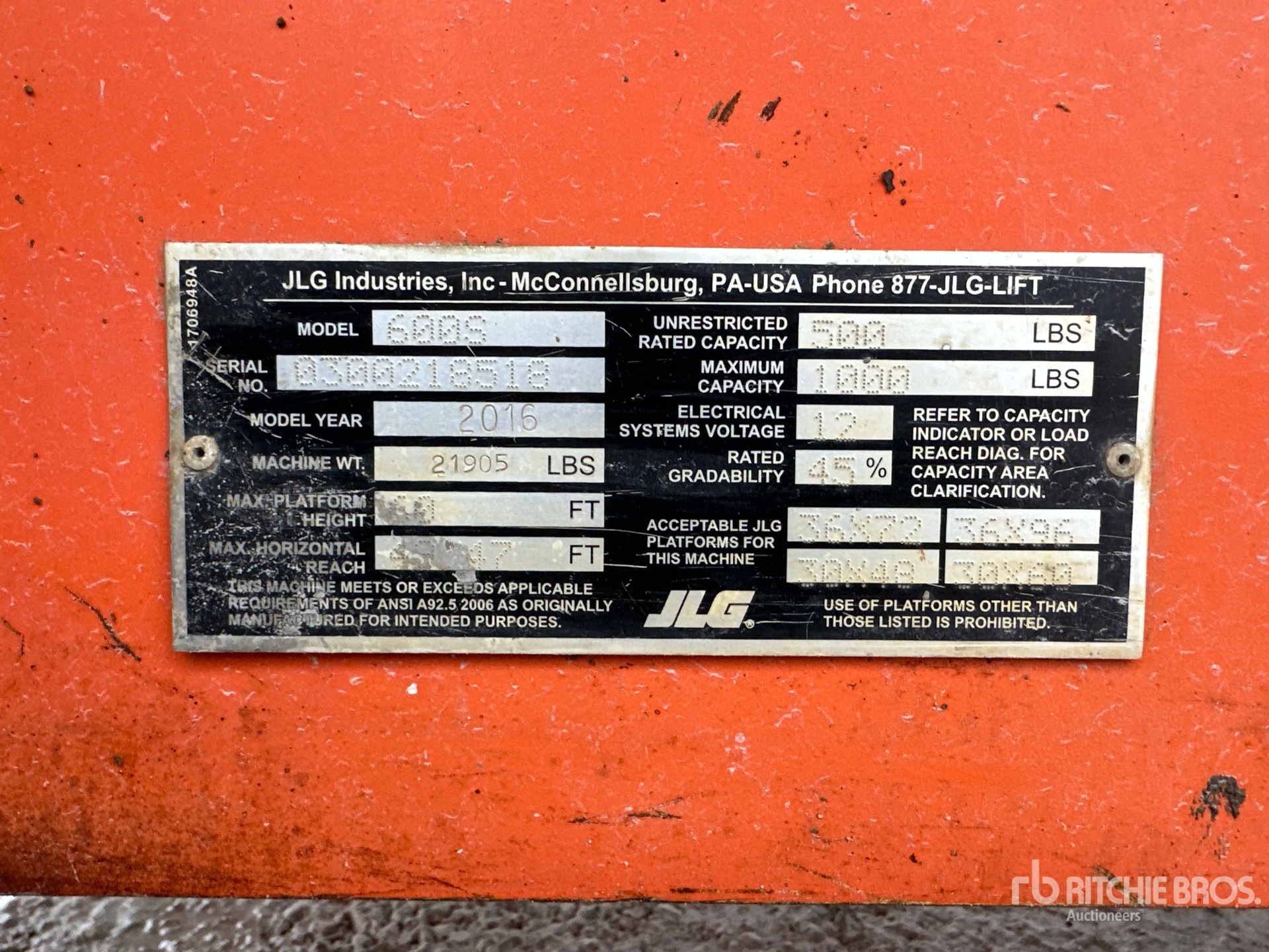 2016 JLG 600S