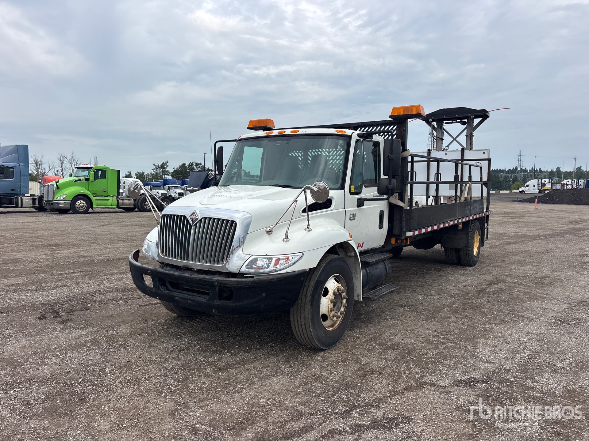 2006 International 4300