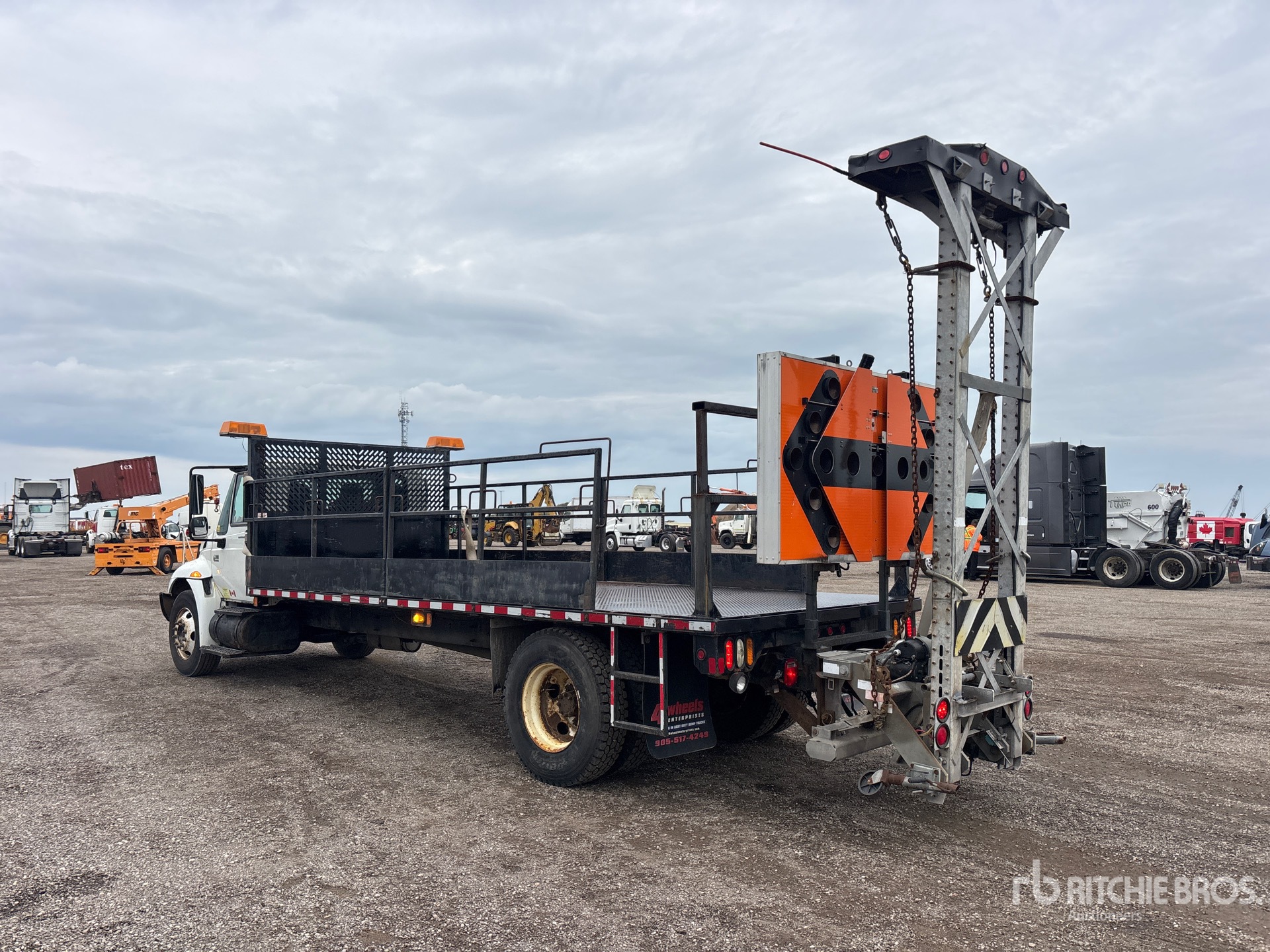 2006 International 4300