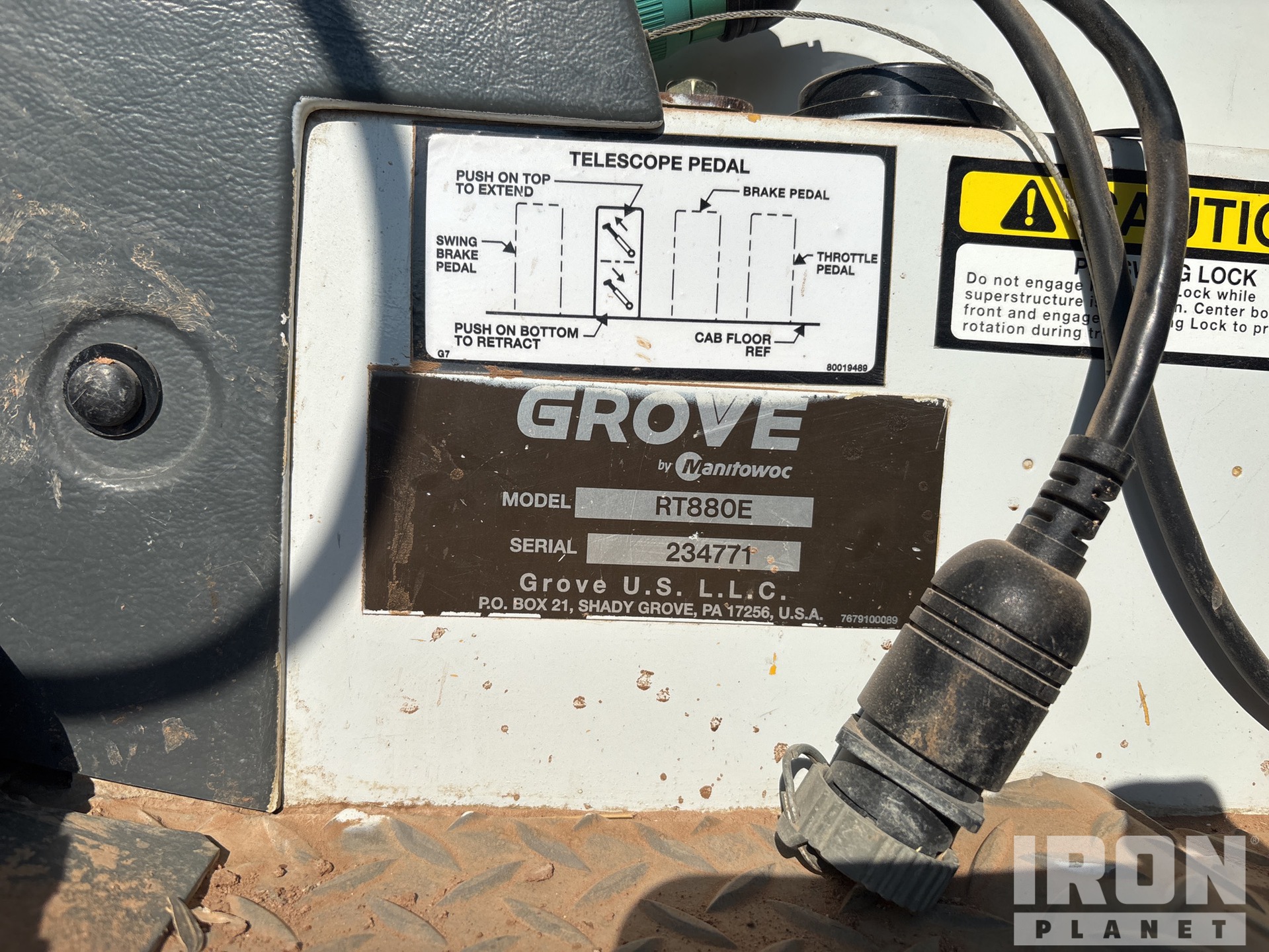 2014 Grove RT880E