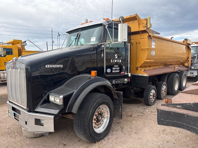 2013 Kenworth T800 10x4 Quad/A Dump Truck