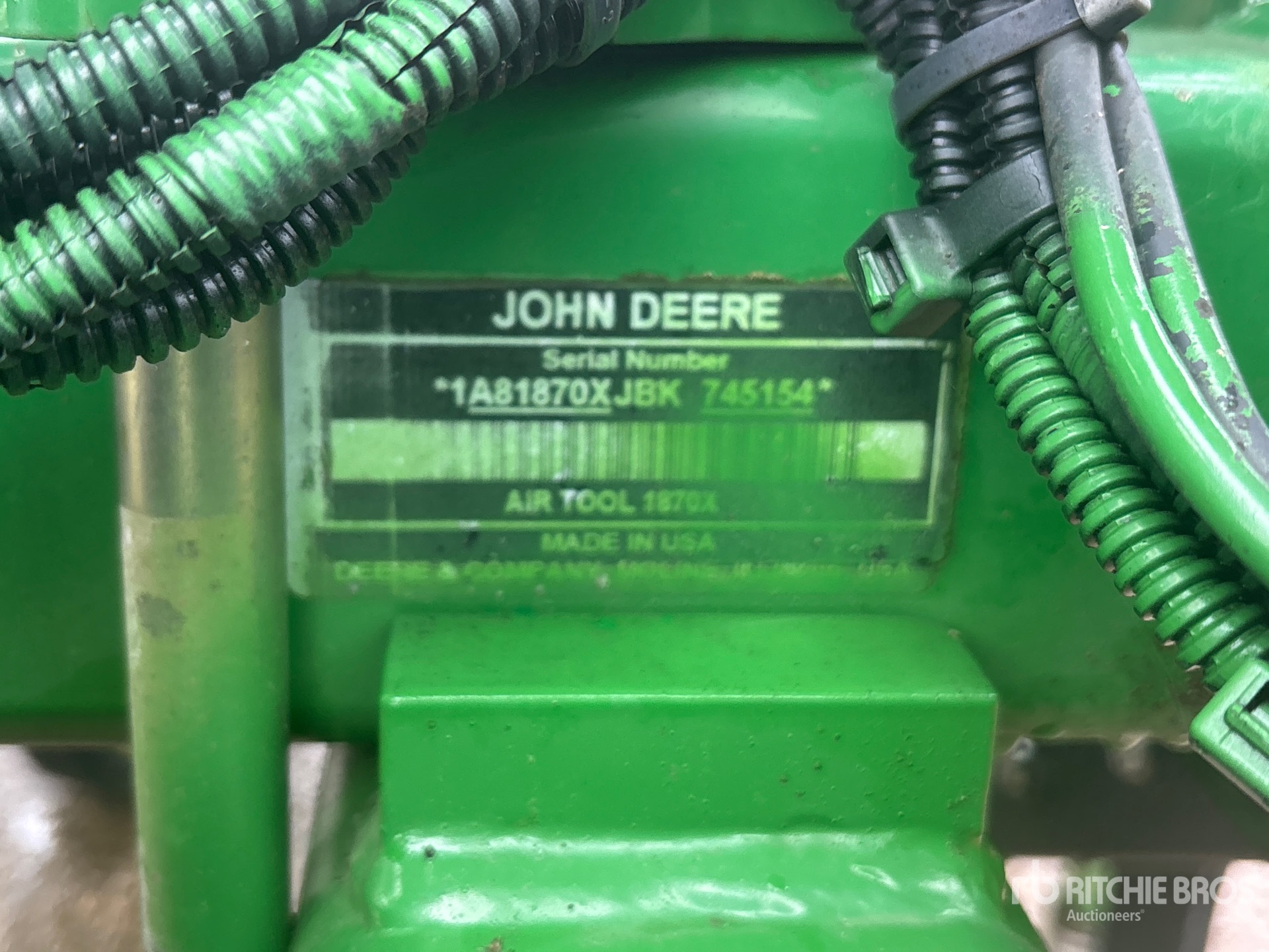 2011 John Deere 1870