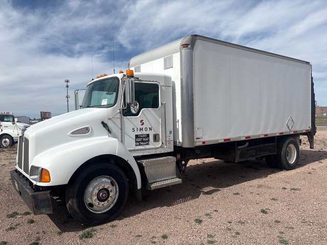 1995 Kenworth T300 4x2 Van Truck