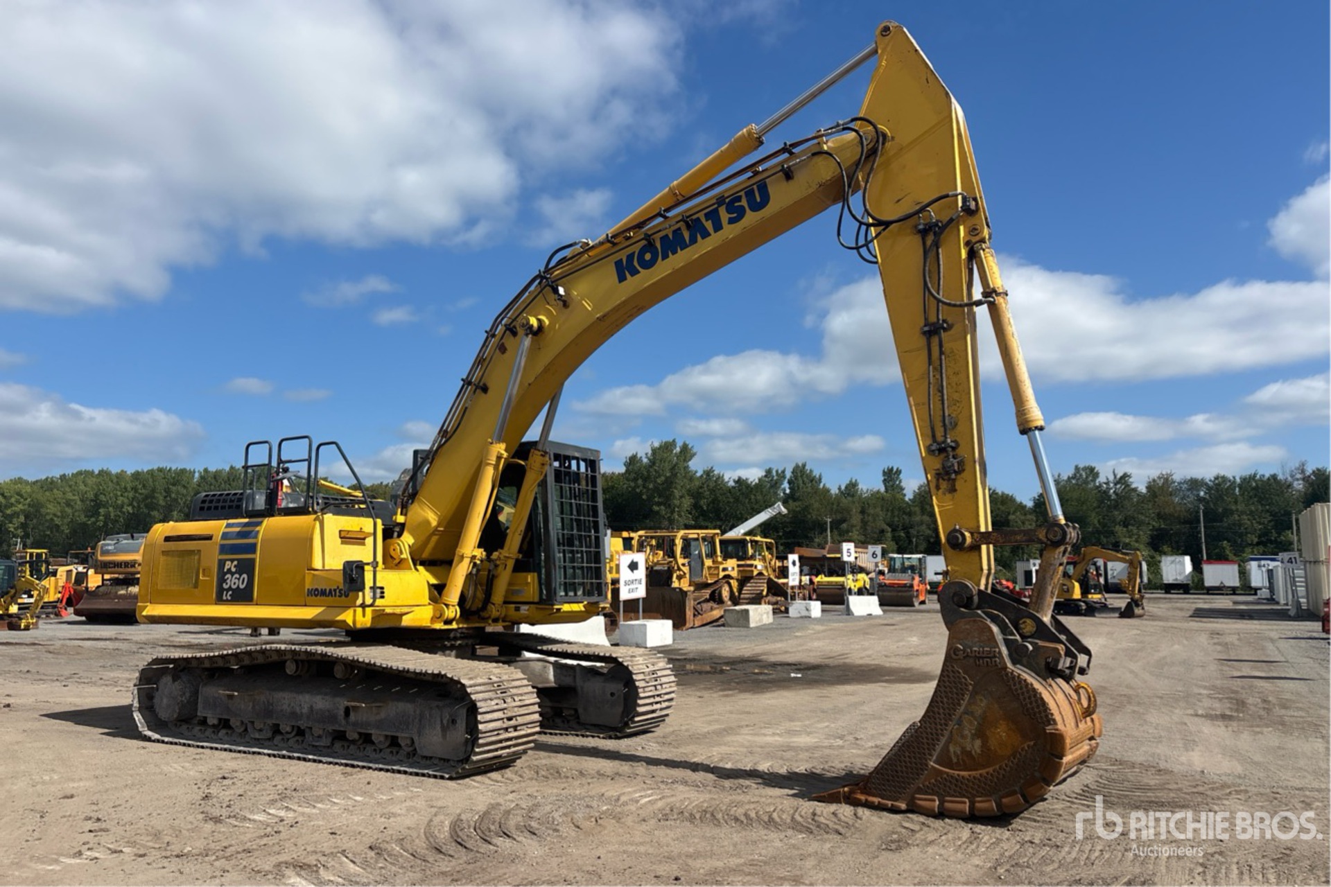 2013 Komatsu PC360LC-10