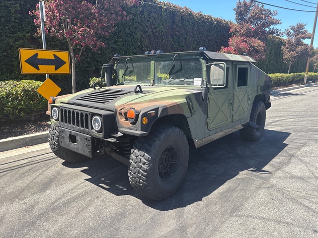 2016 AM General M1151A1 HMMWV 4 Door Hard Top w/Slant Back