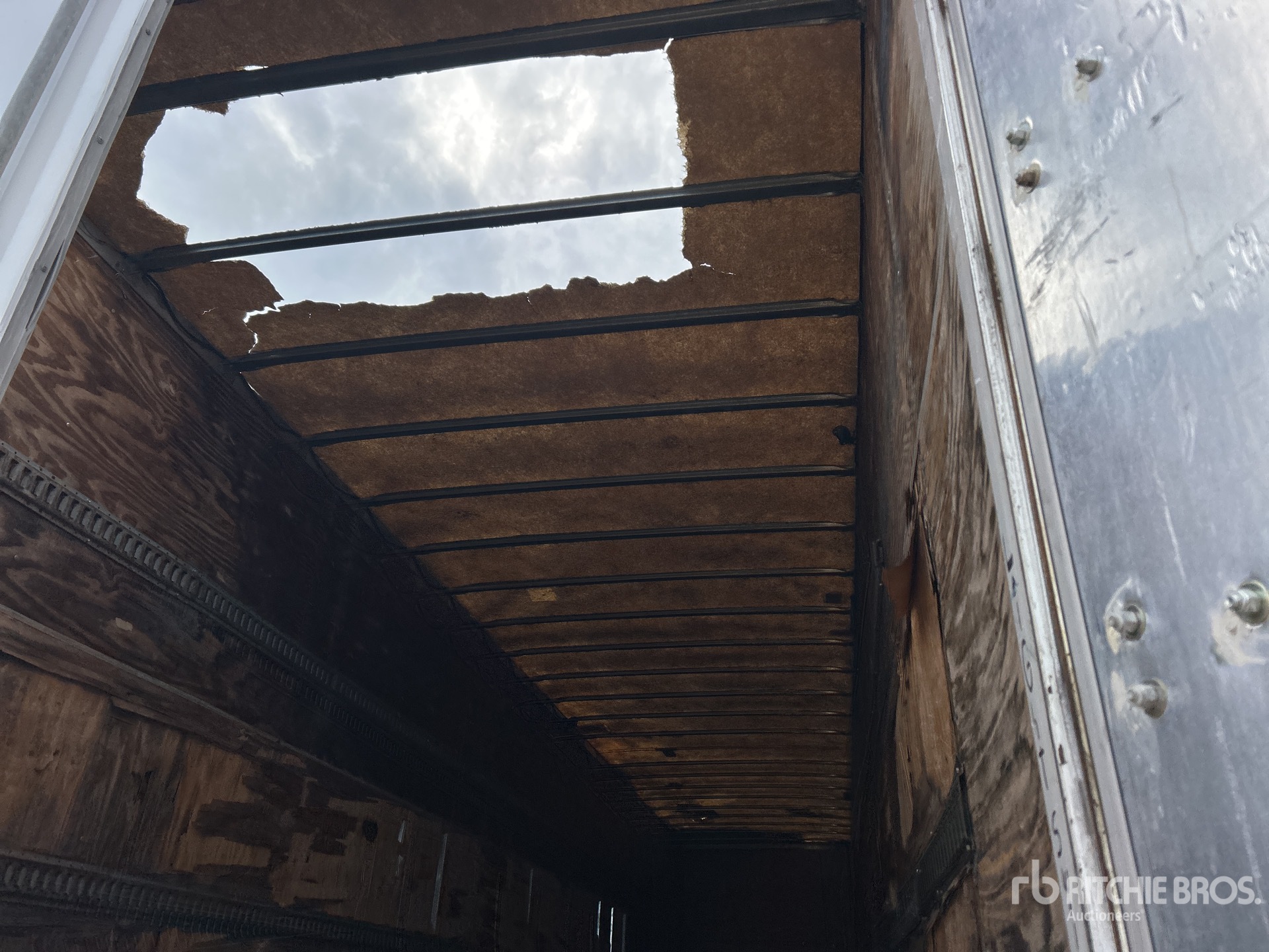 1998 Strick 48 ft