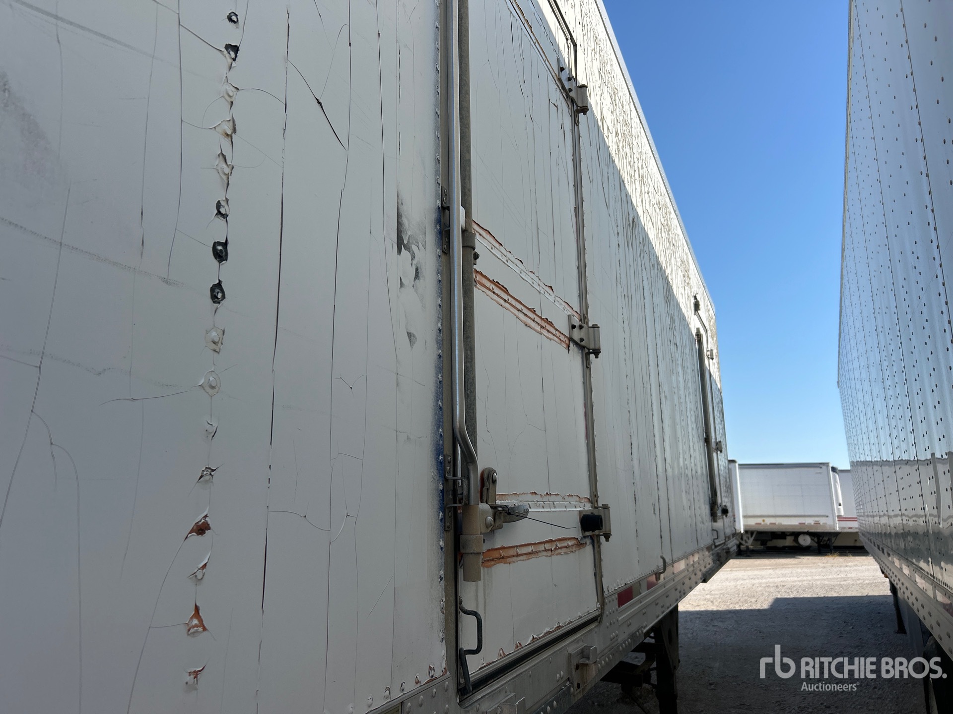 2006 Utility 48 ft