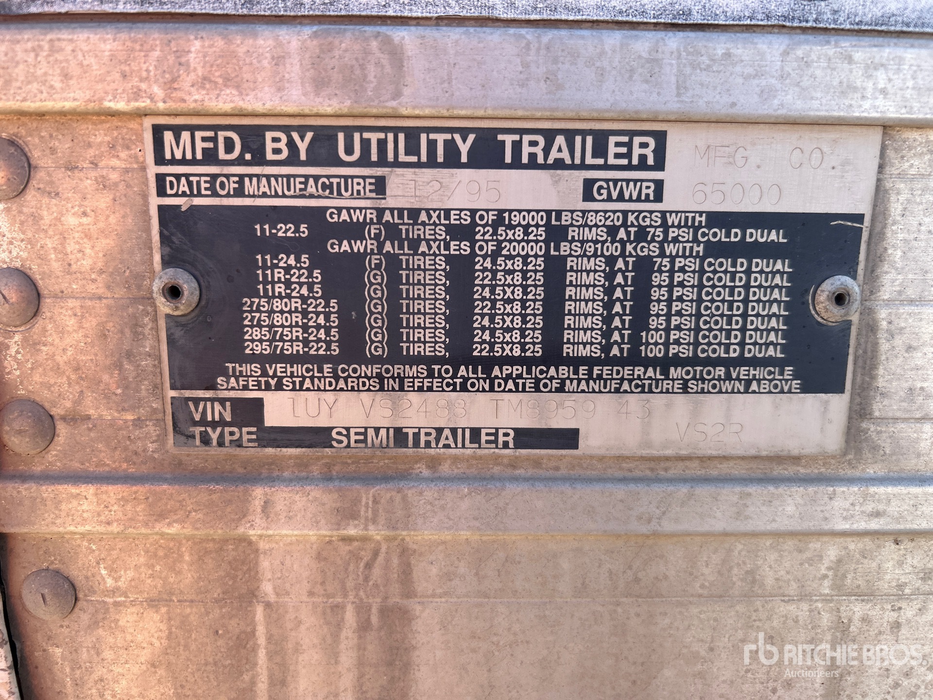 1996 Utility 48 FT