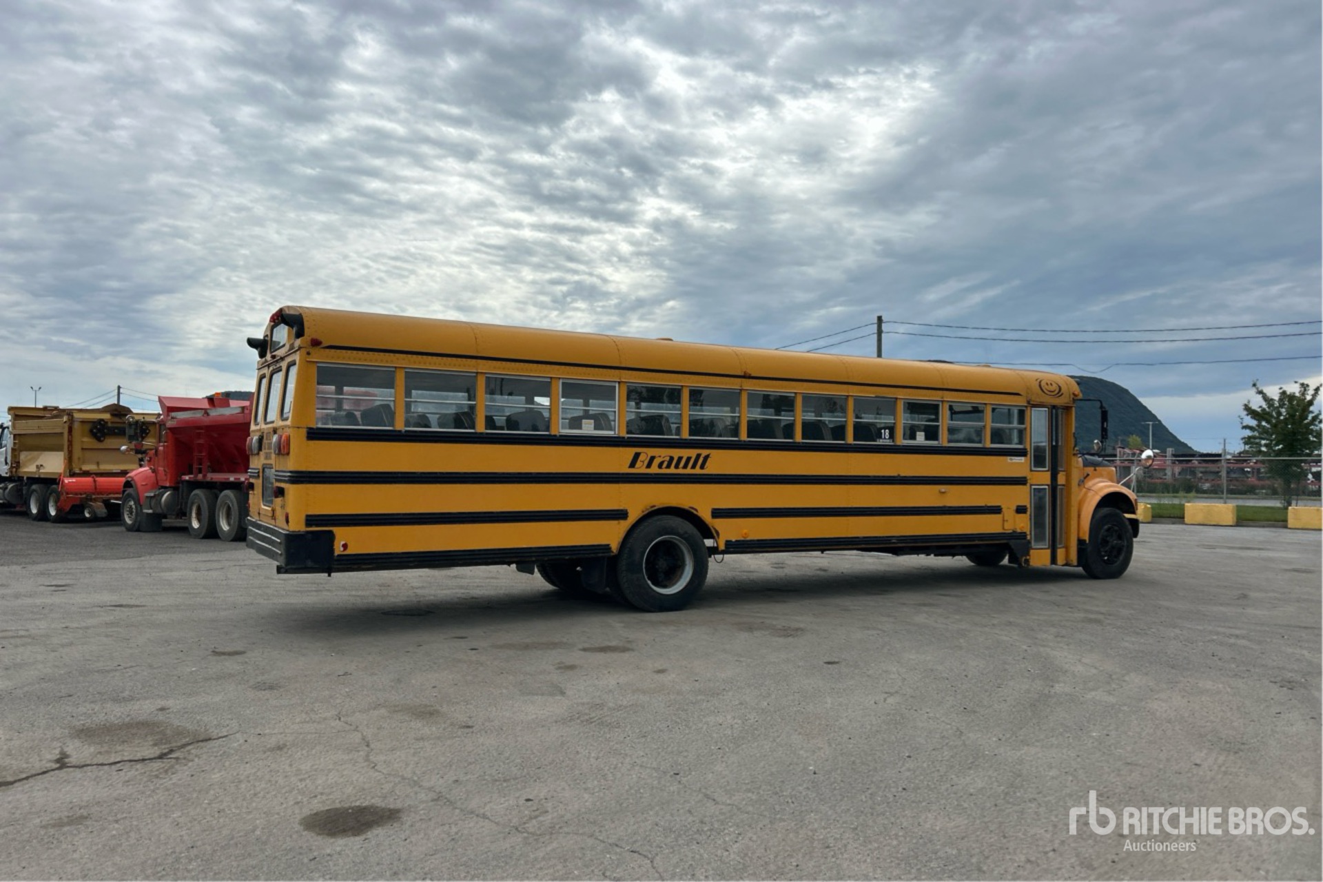 1997 International 3800