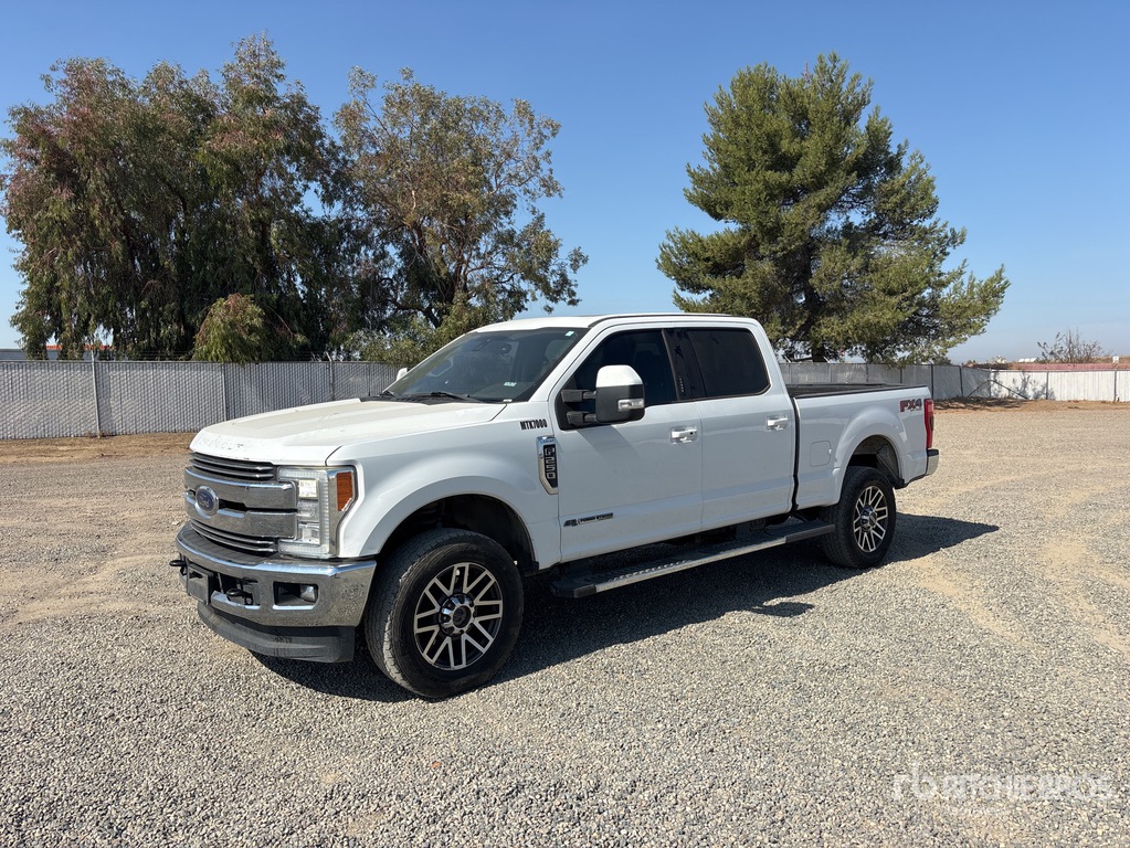 General Appearance with Featured Photo