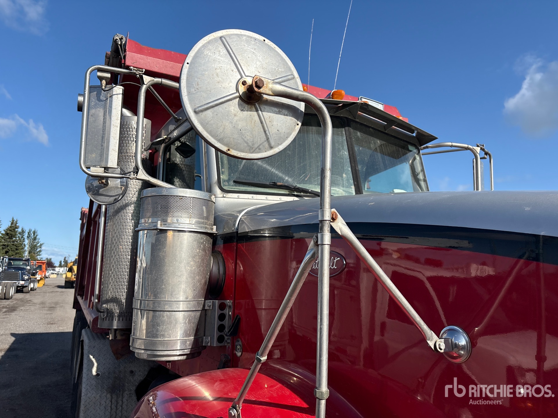 2011 Peterbilt 367