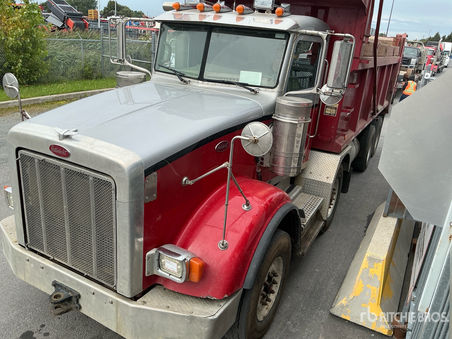 2011 Peterbilt 367