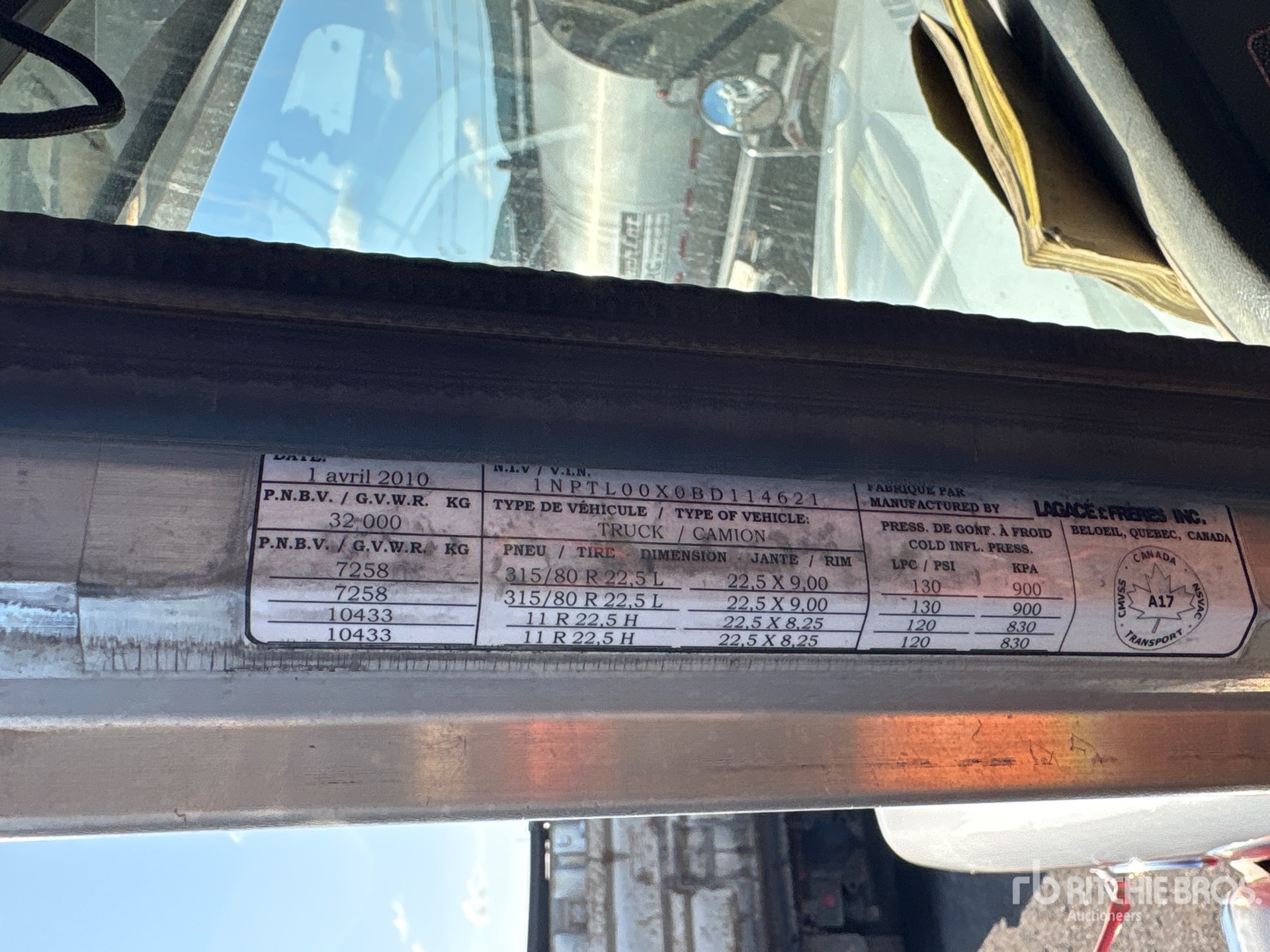 2011 Peterbilt 367
