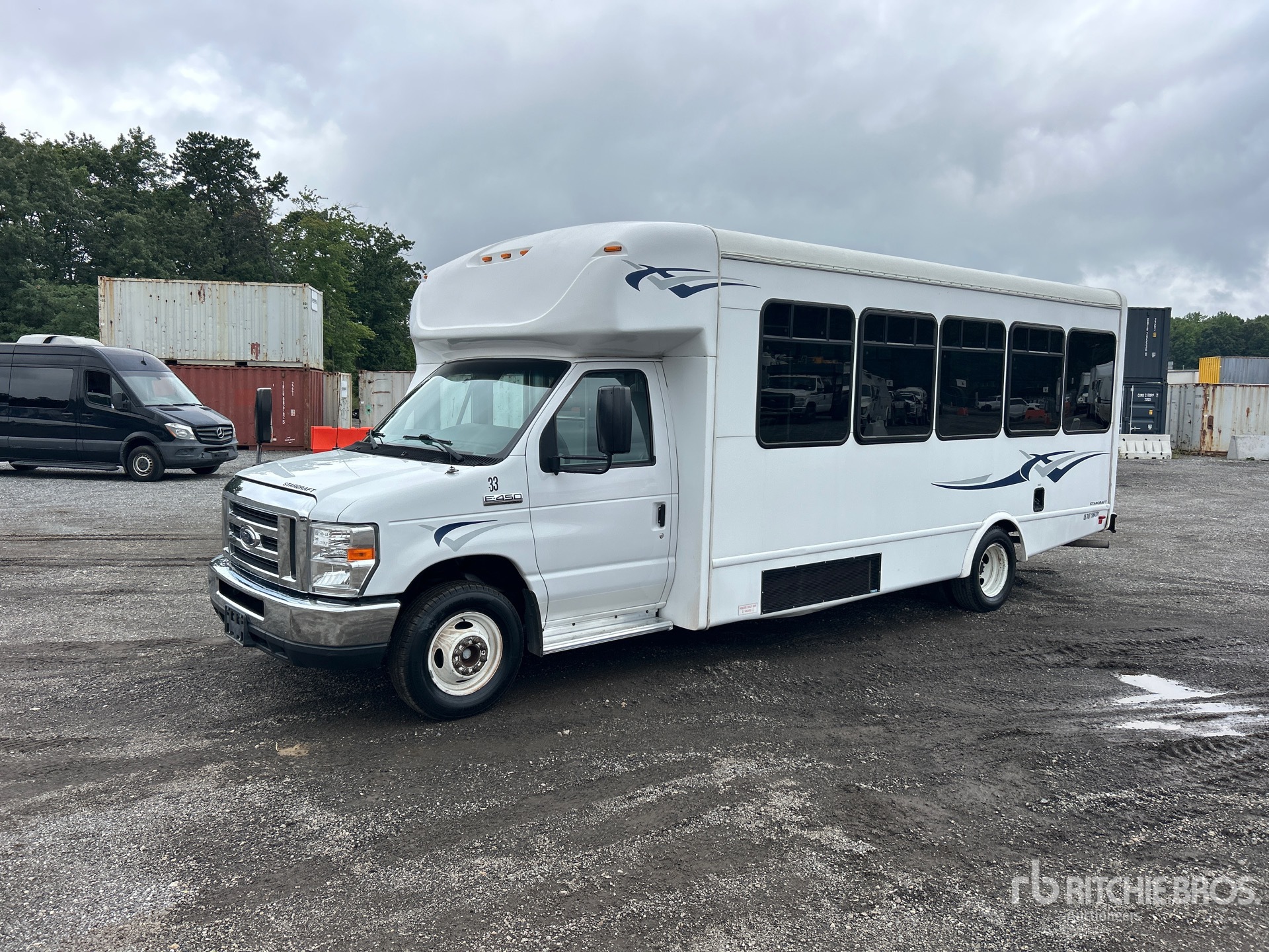 Photo of 2019 Ford E-450