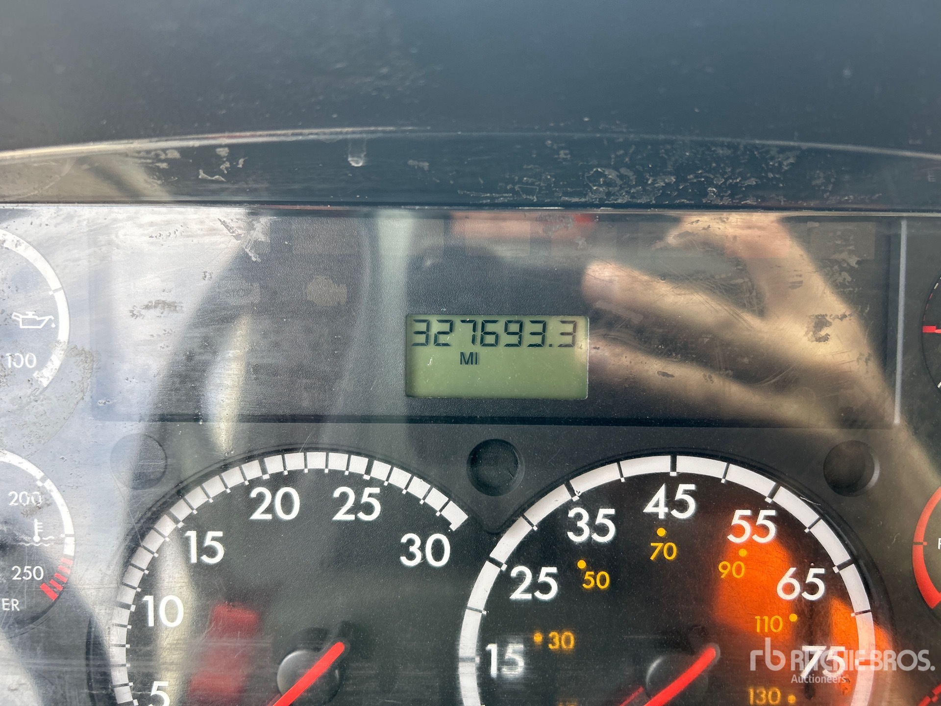 2016 Freightliner M2 106