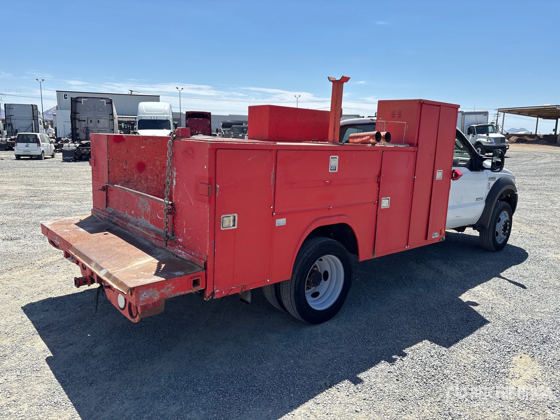 2005 Ford F-550