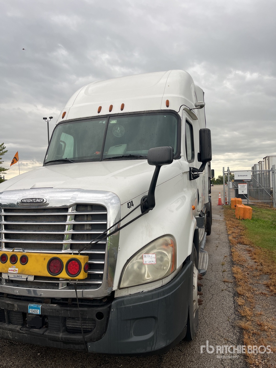 2016 Freightliner CASCADIA 125