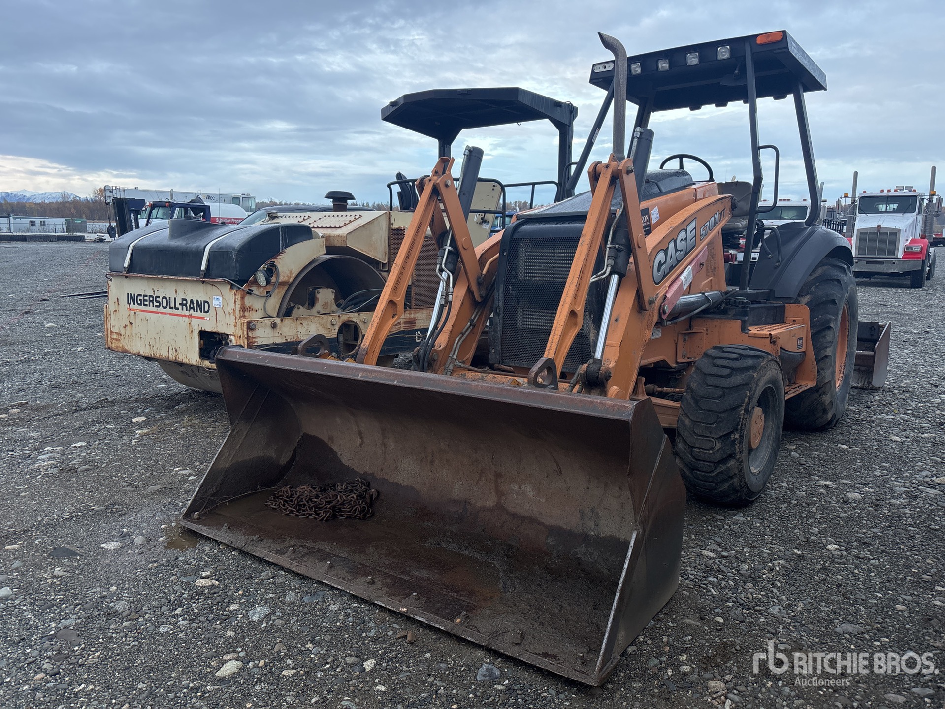 Photo of 2013 Case 570NXT