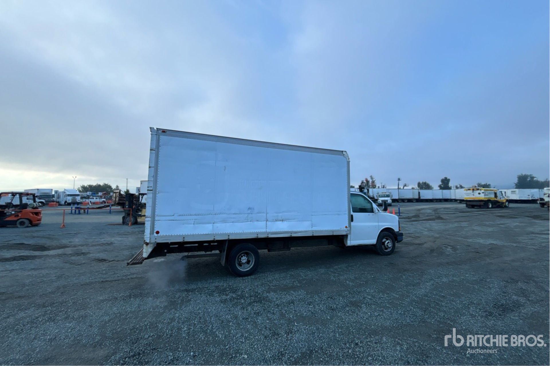 2004 Chevrolet EXPRESS G3500