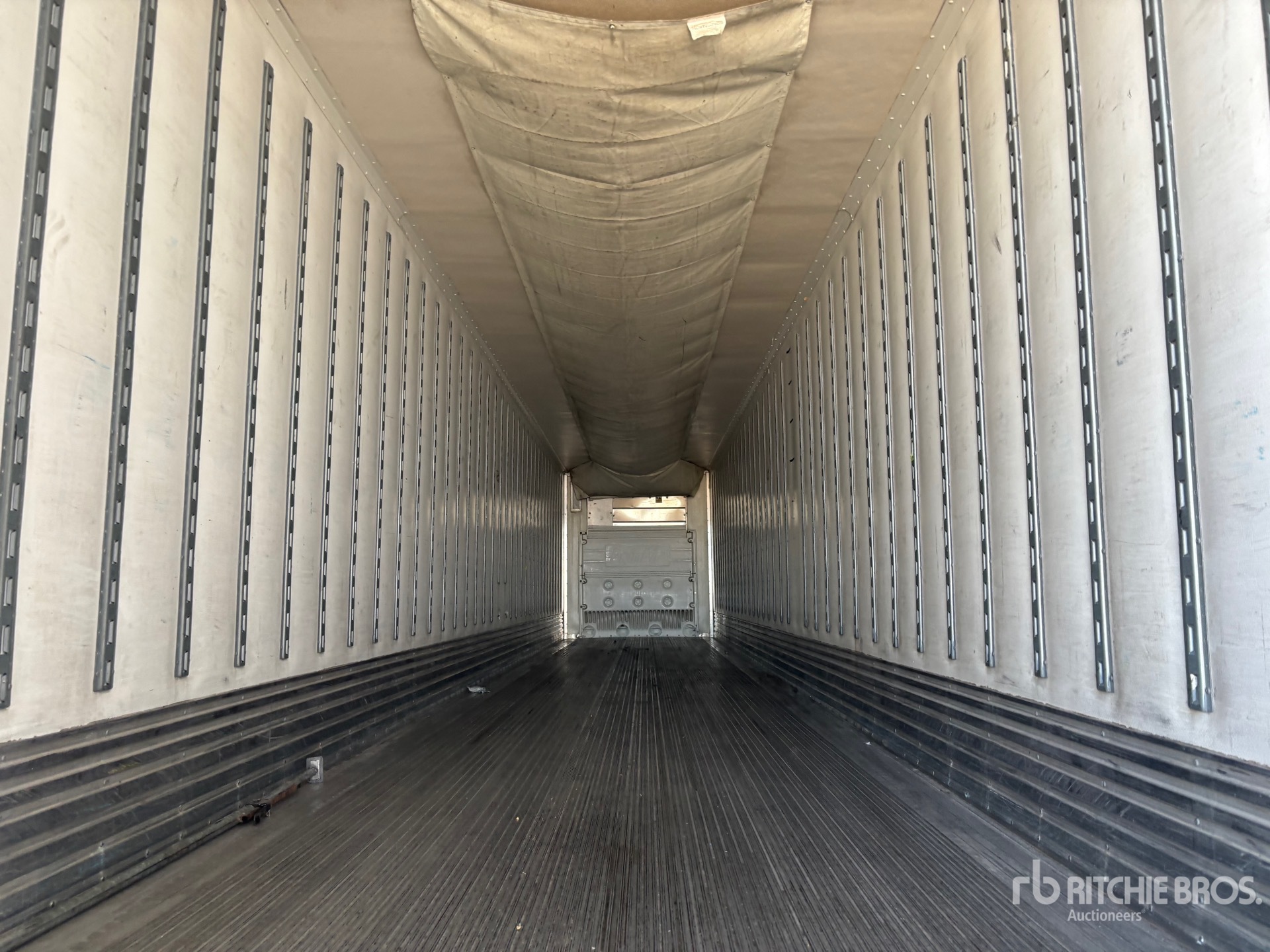 2014 Great Dane 53 FT X 102 IN TRI/A