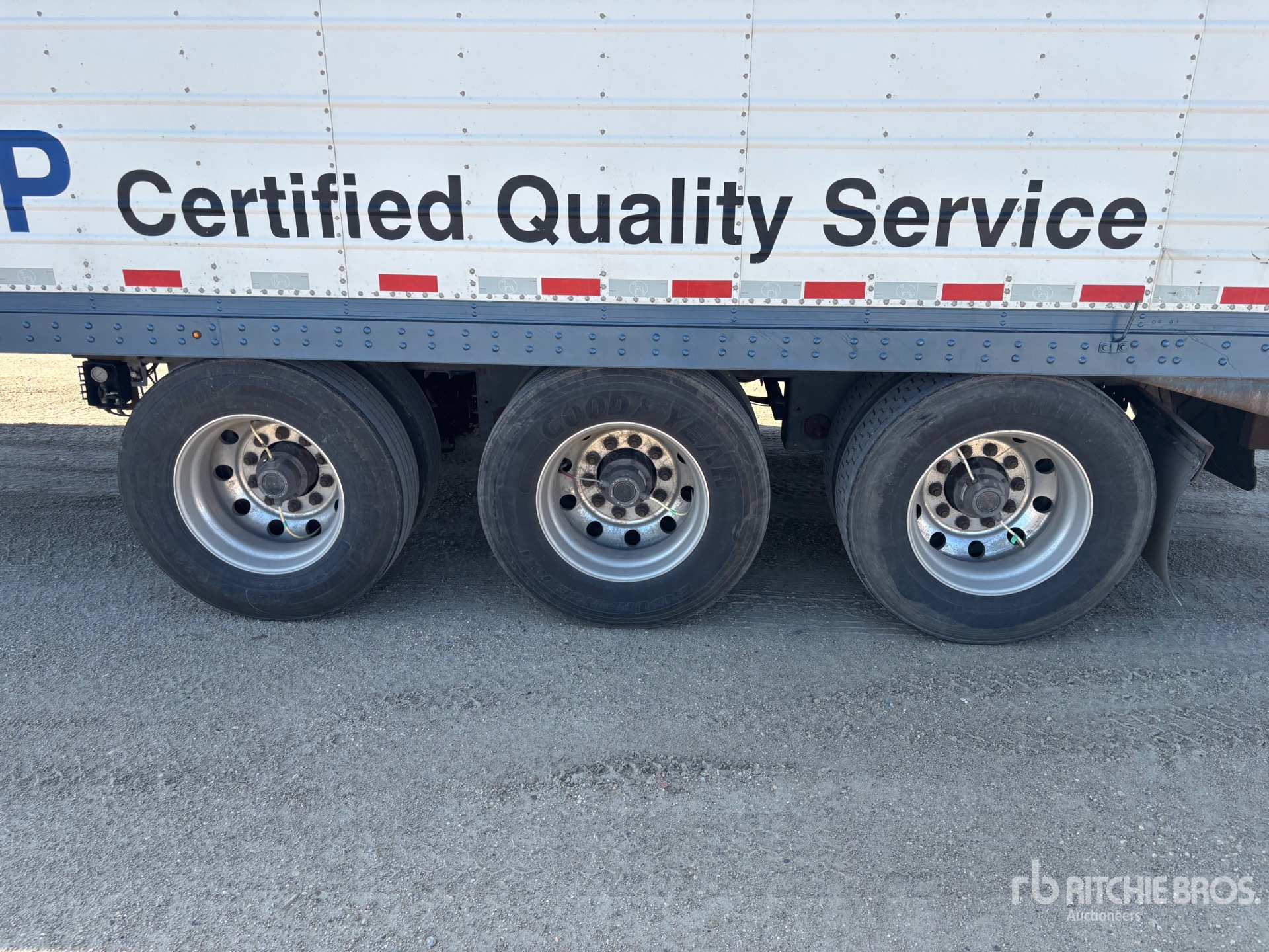 2014 Great Dane 53 FT X 102 IN TRI/A