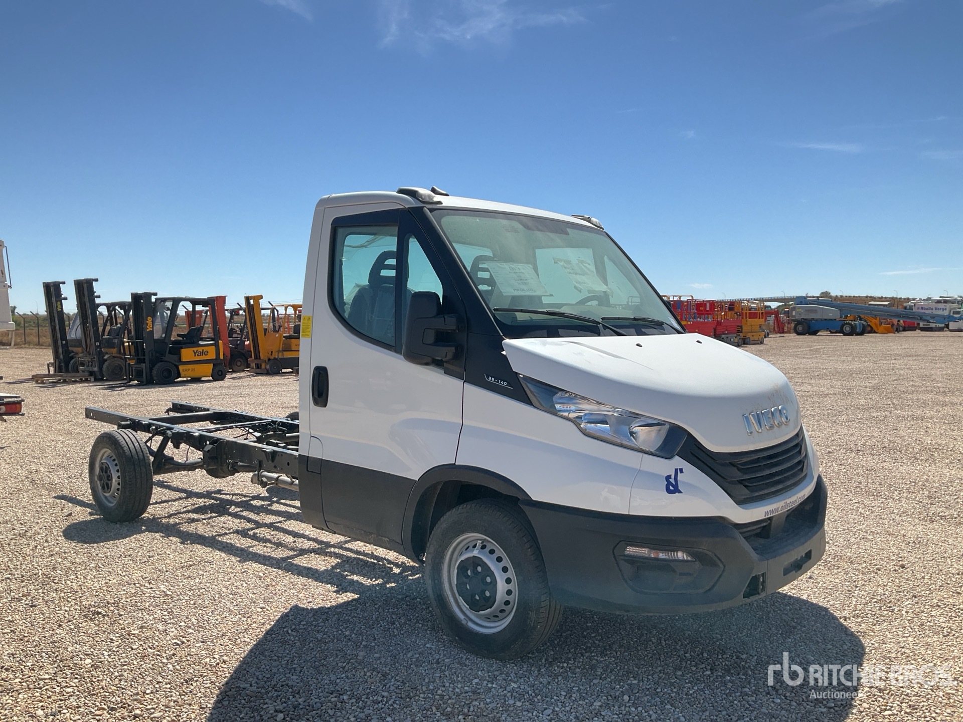 2024 Iveco DAILY 35S14