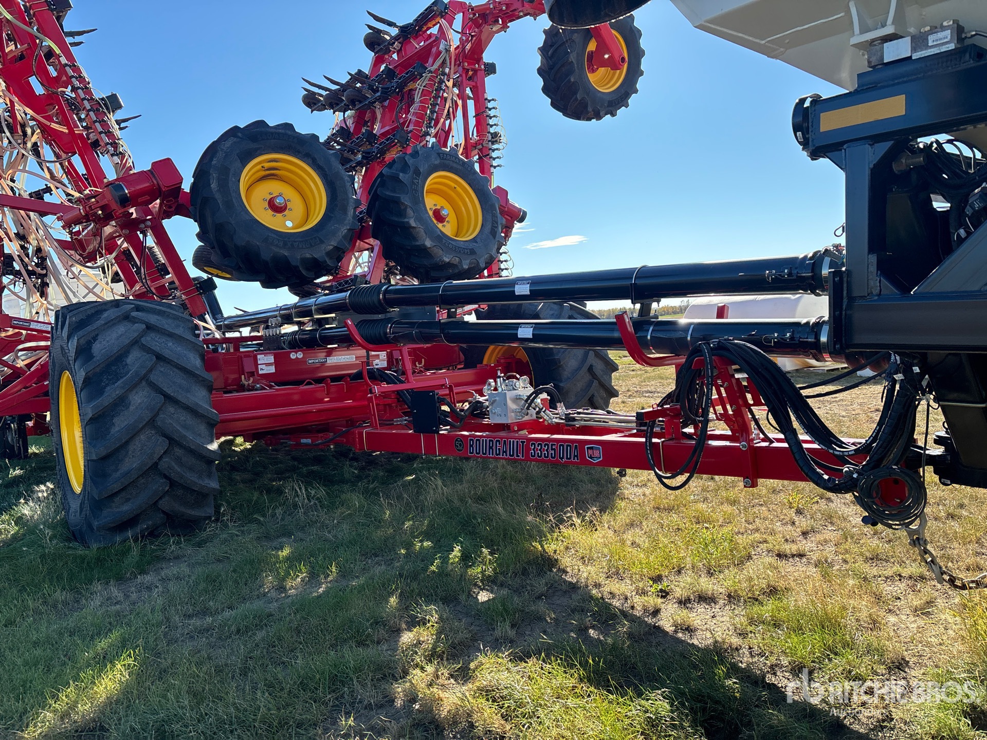 2024 Bourgault 3335-76PHD