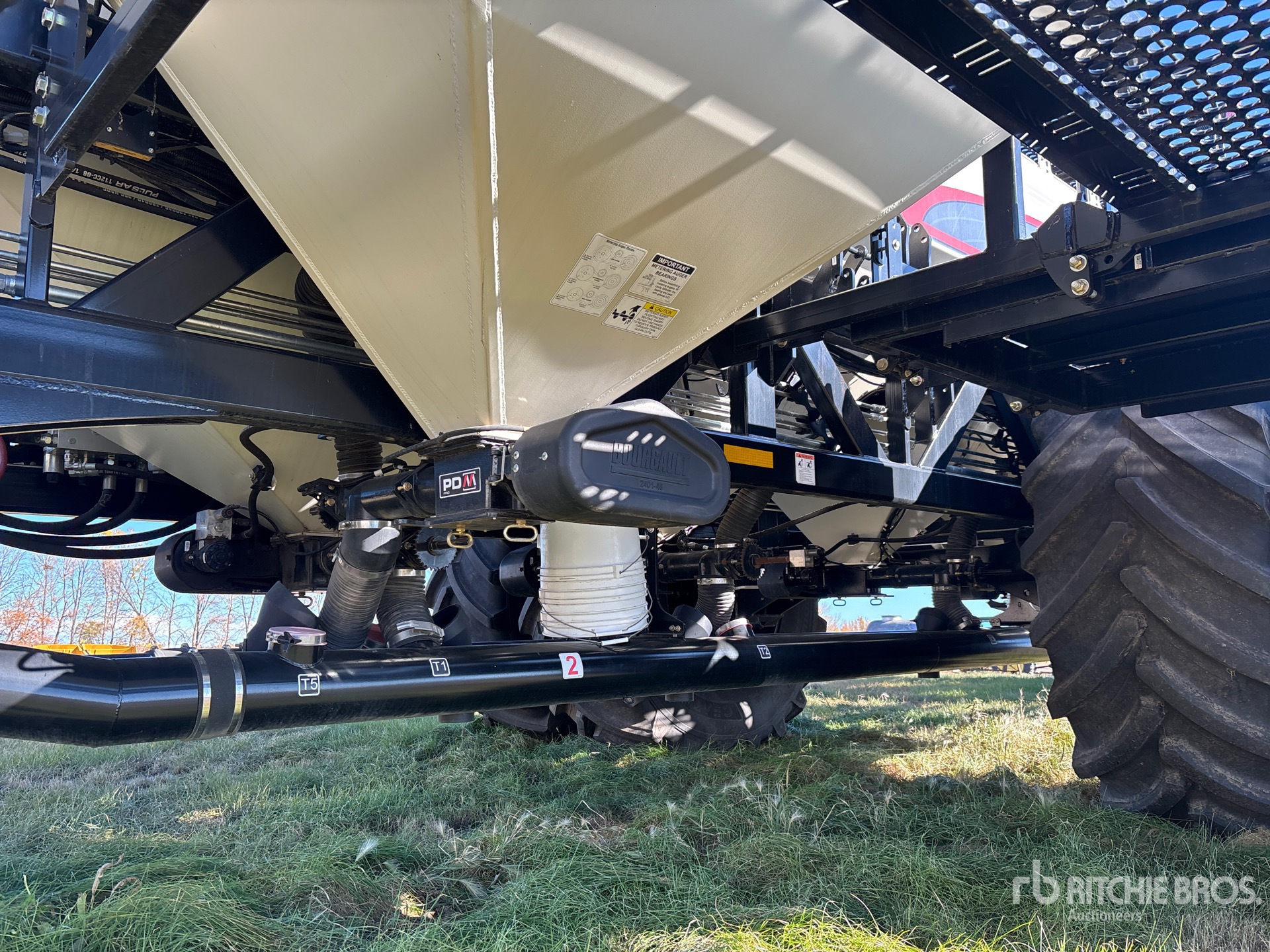 2024 Bourgault 3335-76PHD