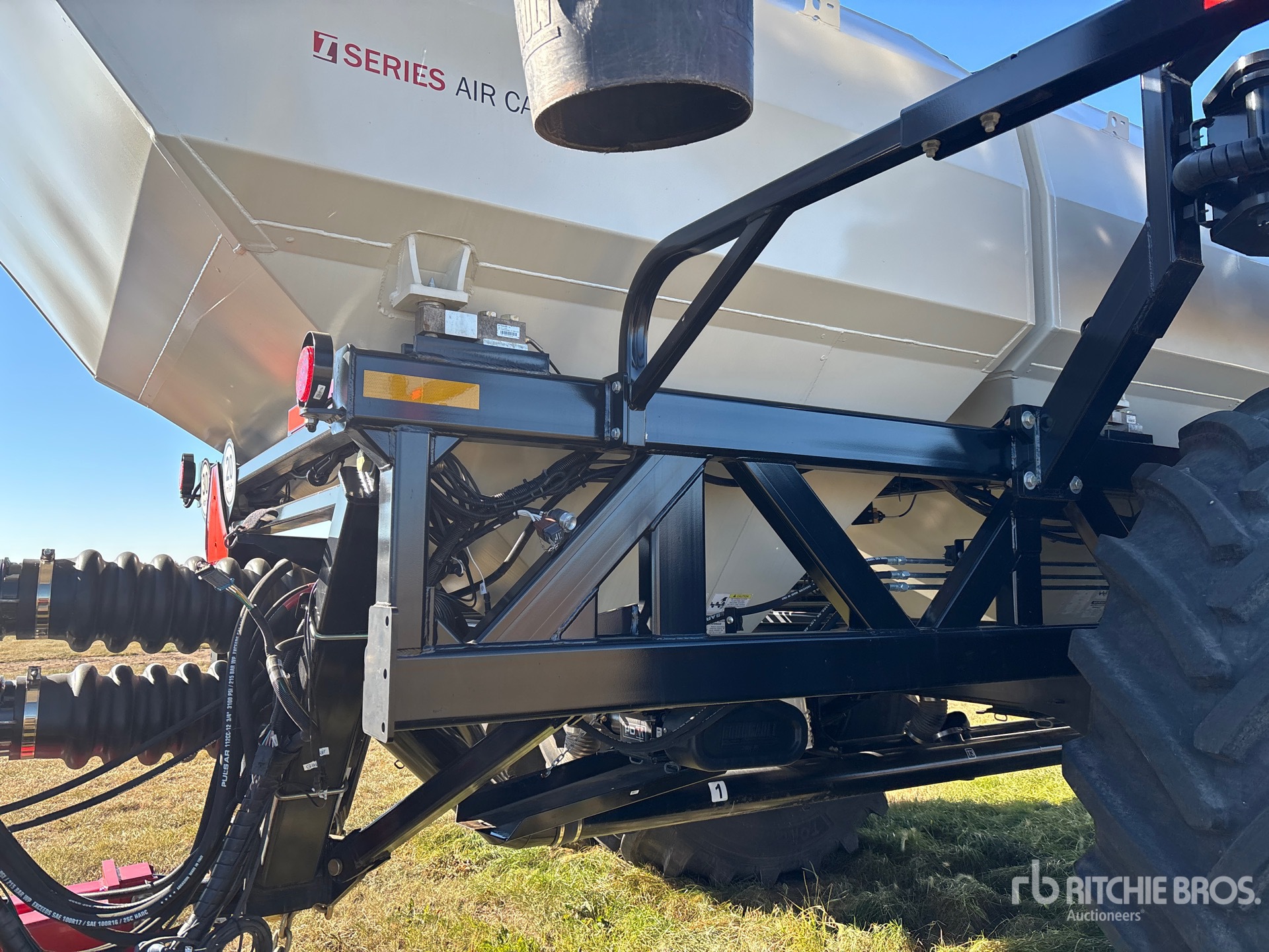 2024 Bourgault 3335-76PHD