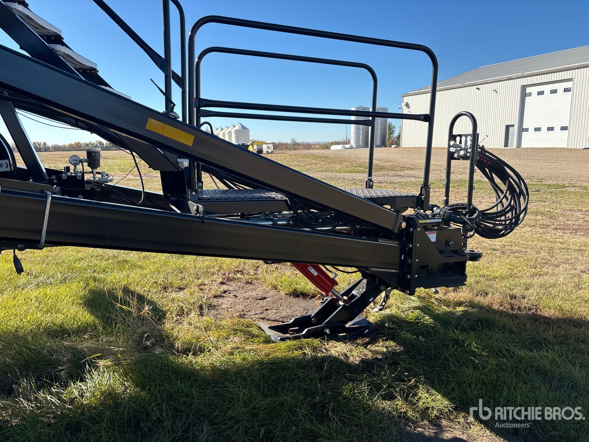 2024 Bourgault 3335-76PHD