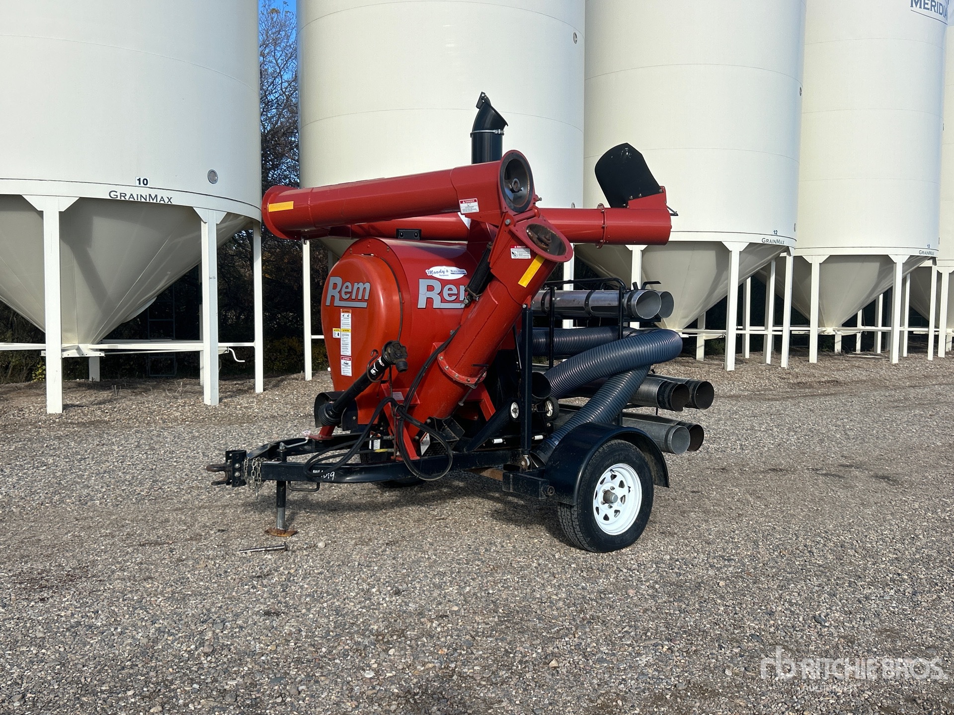 Photo of 2010 REM 2700
