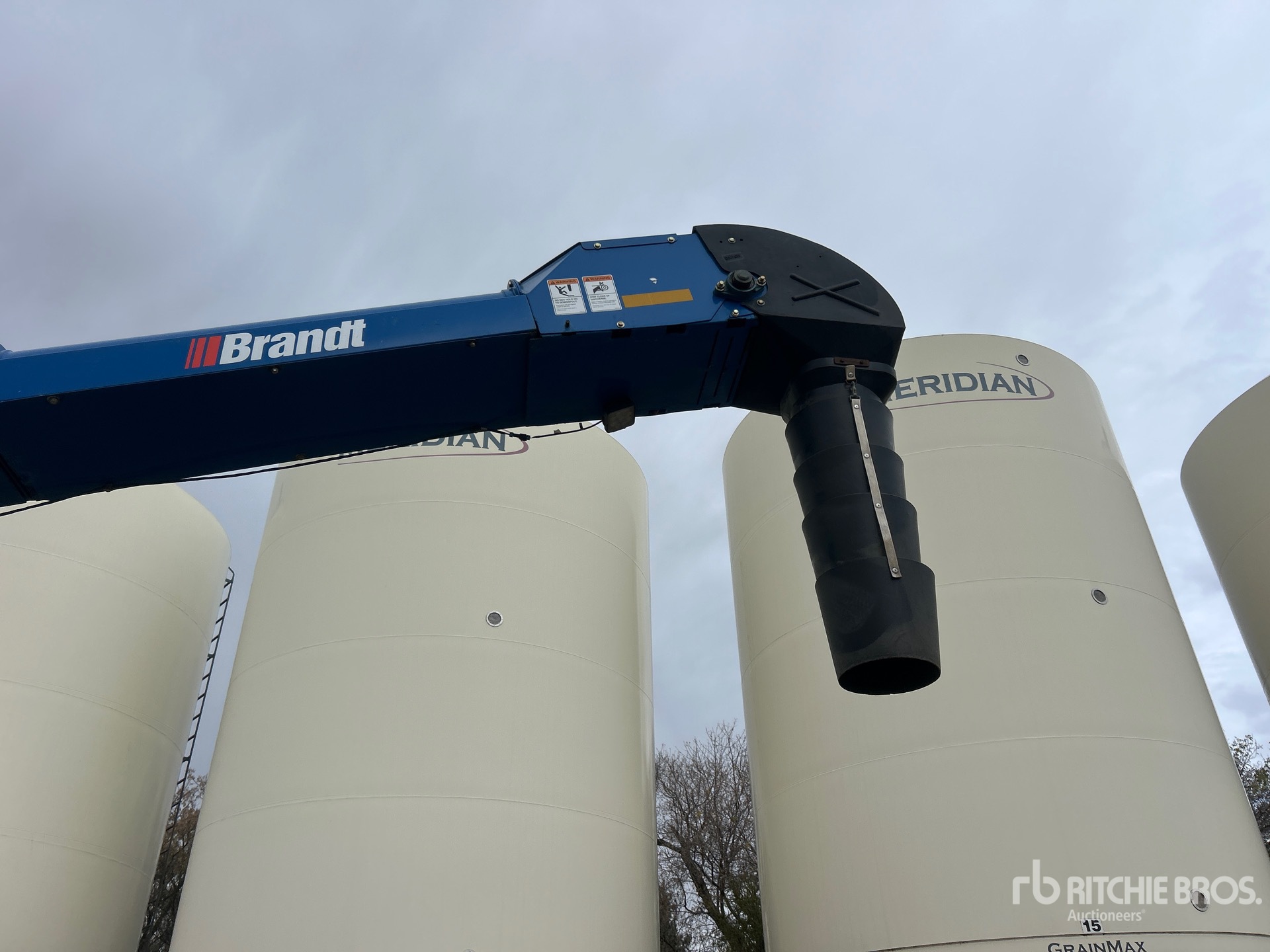 2021 Brandt 1552 LP