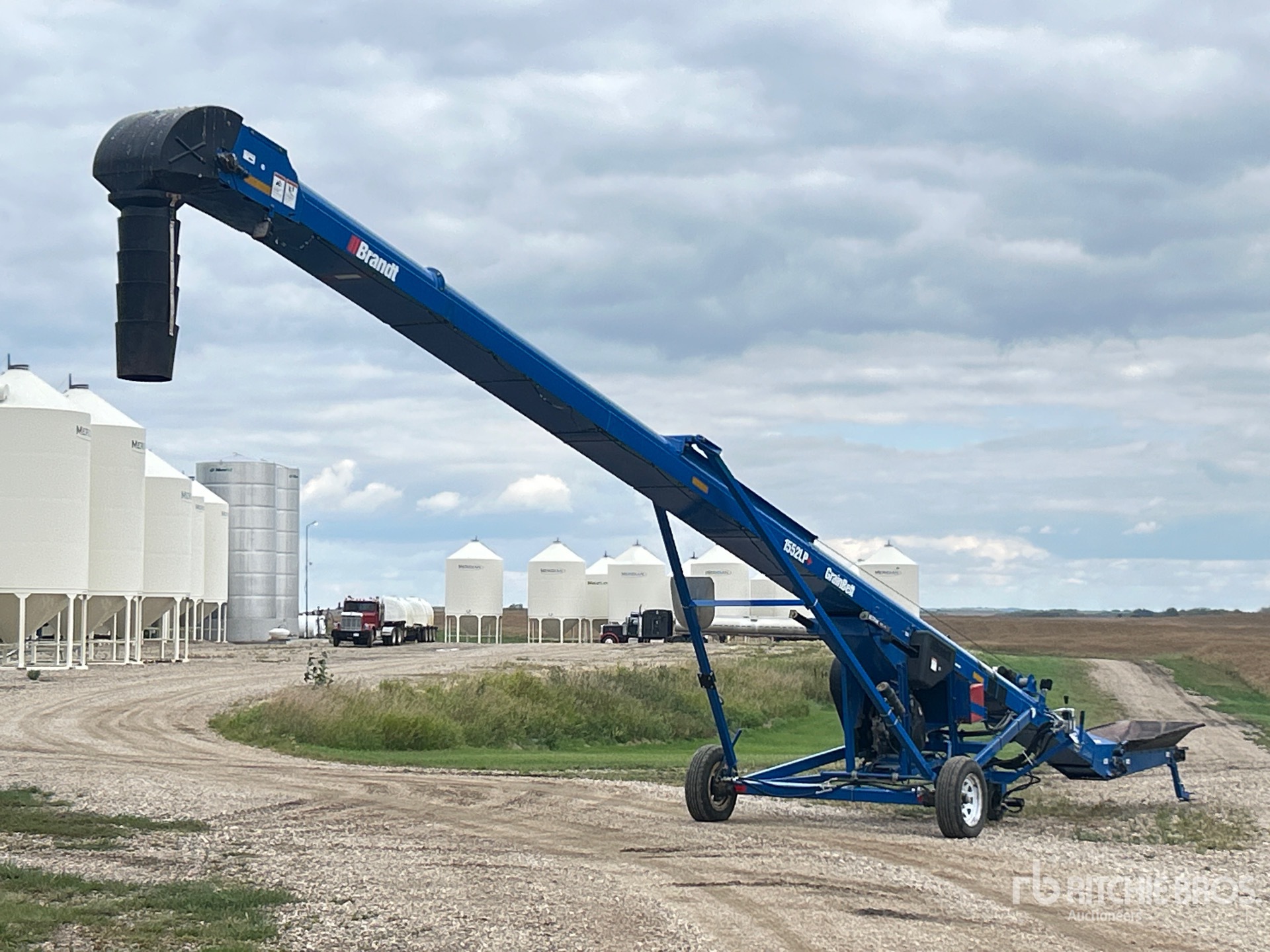 2021 Brandt 1552 LP