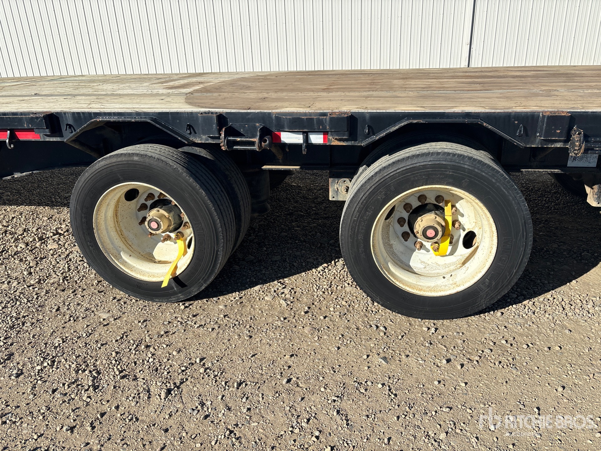 2012 Load King 38000 kg 53 ft Tri/A