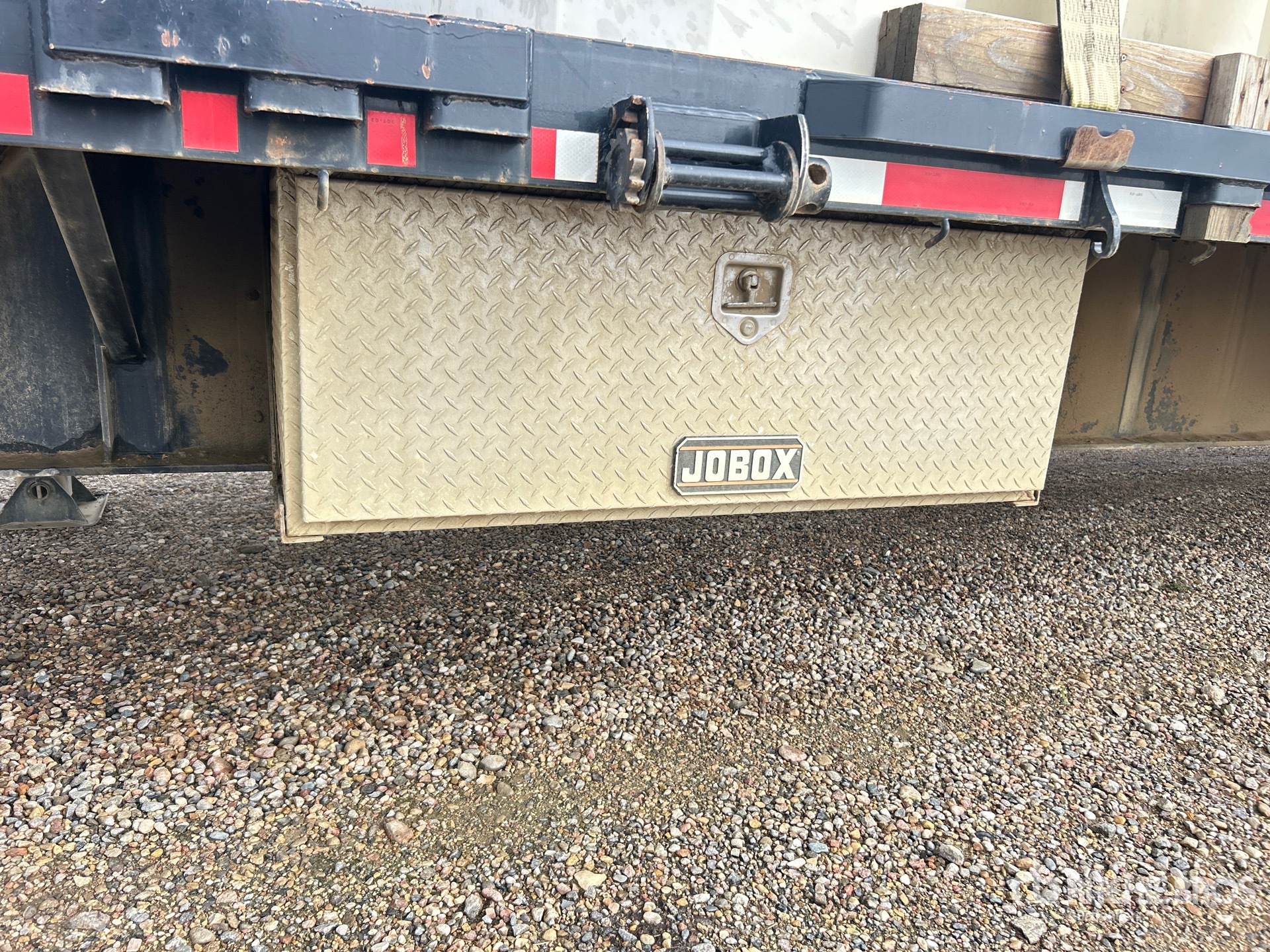2012 Load King  38000 KG 53 FT TRI/A