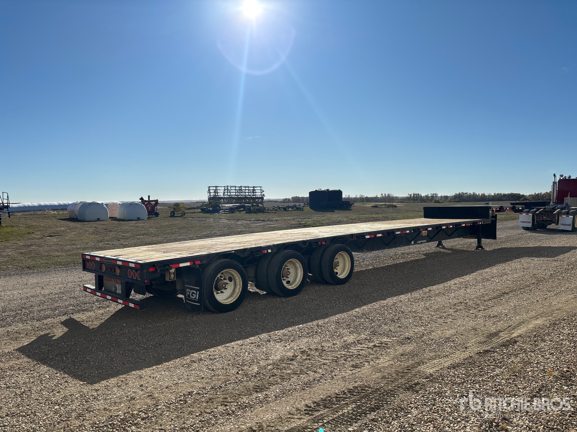 2012 Load King 38000 kg 53 ft Tri/A