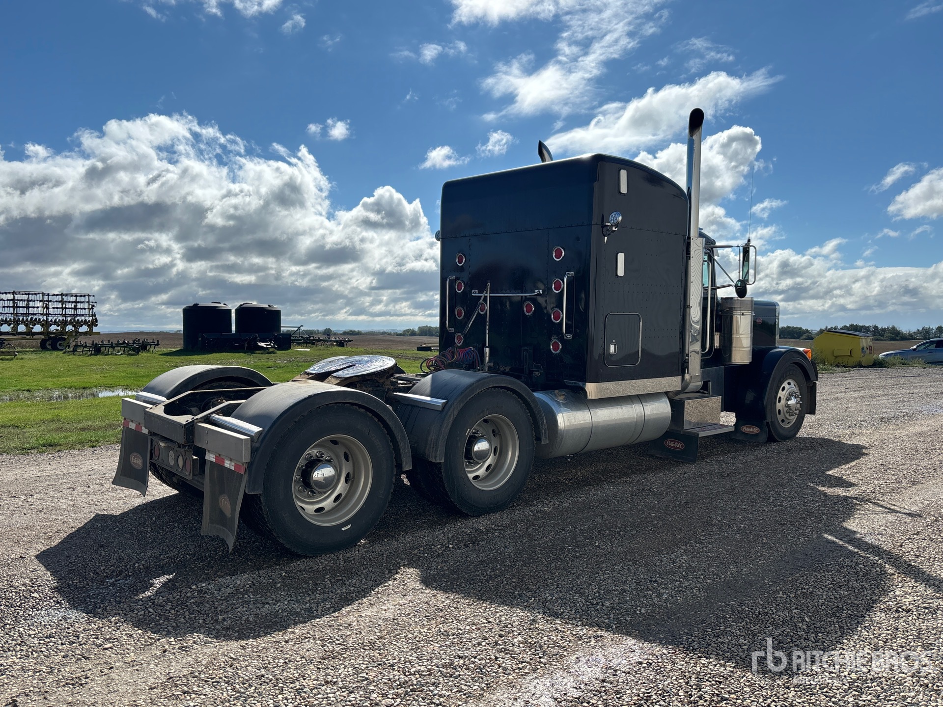2000 Peterbilt 379