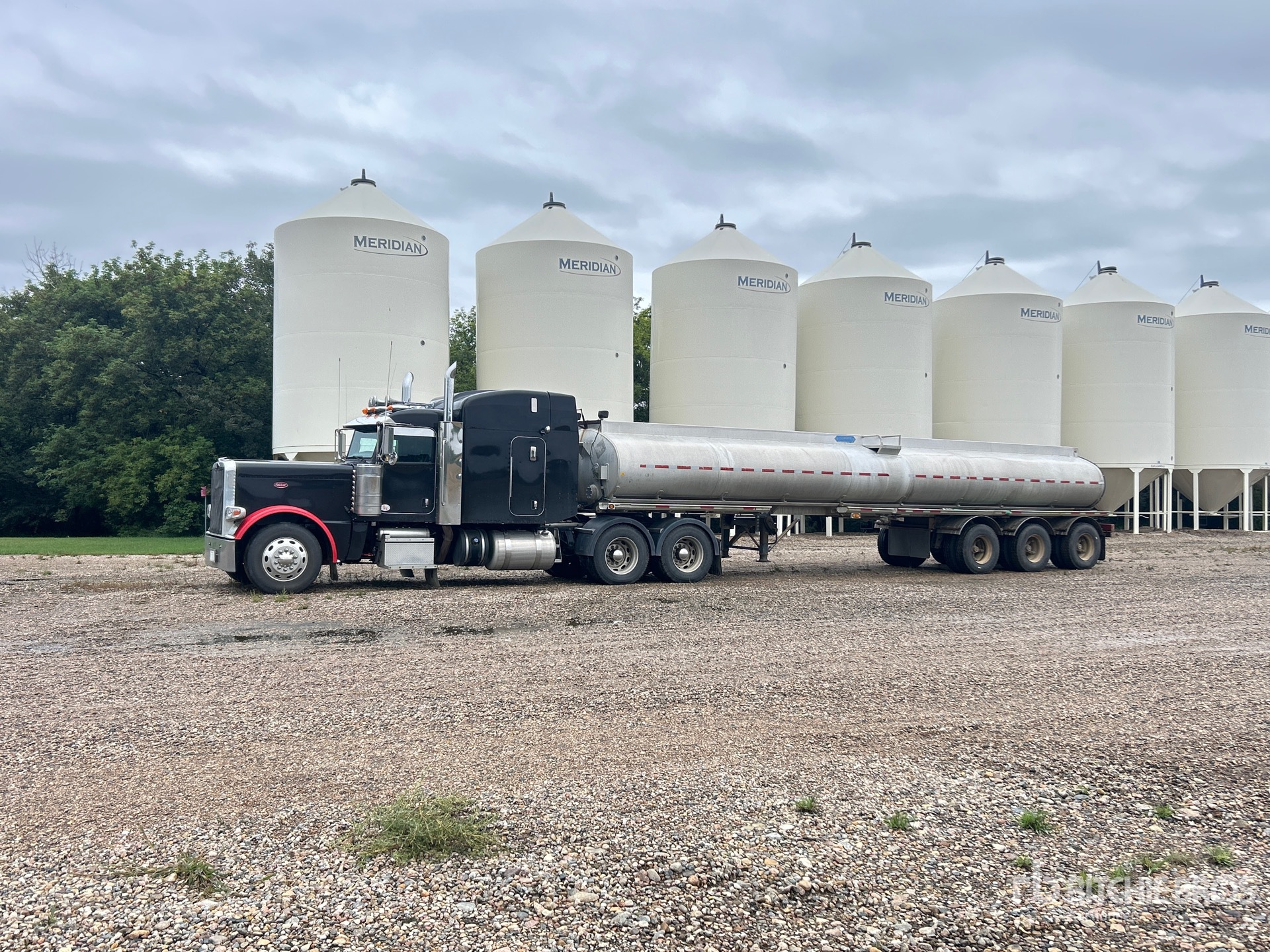 2013 Peterbilt 389