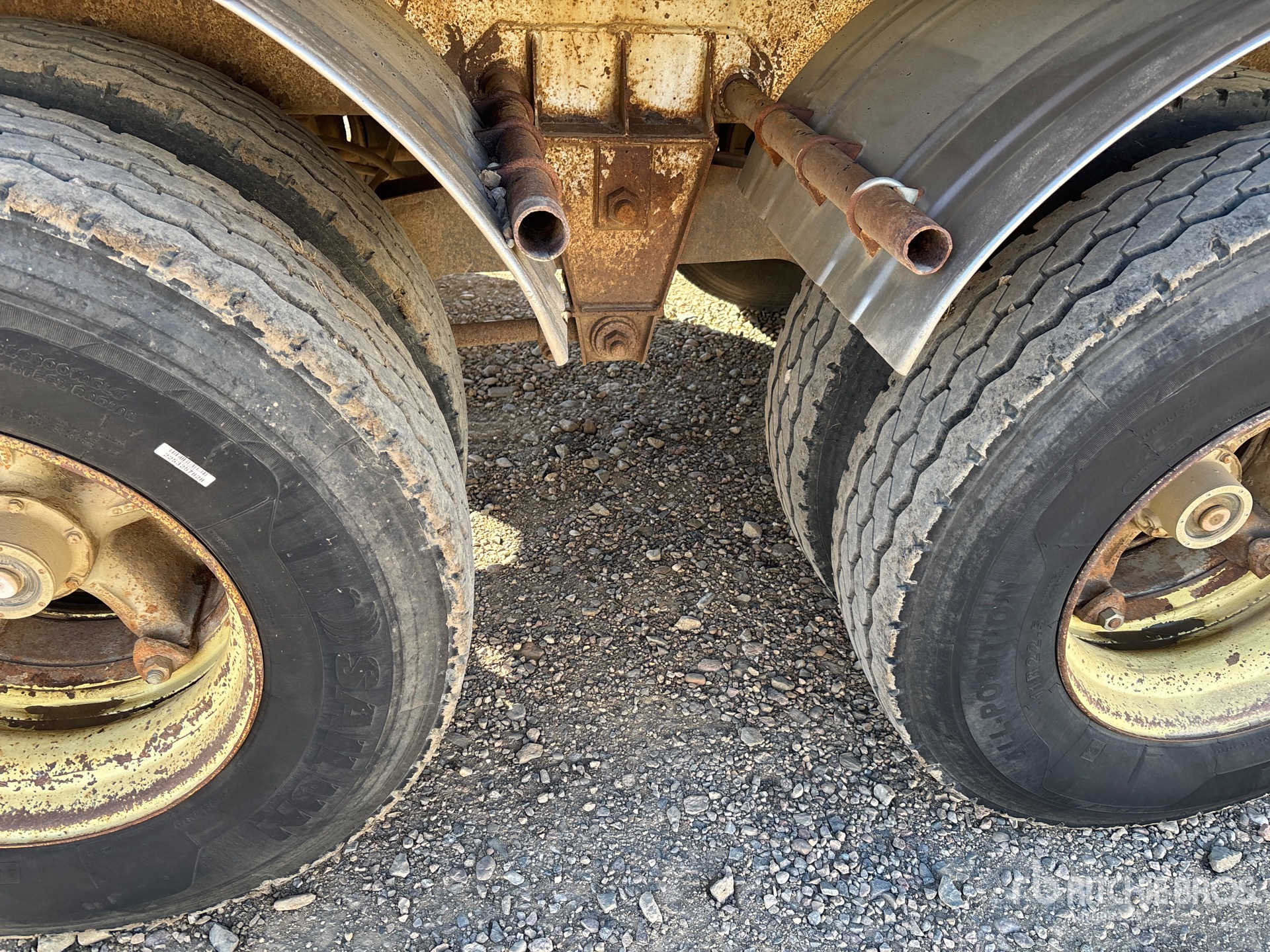 2002 Advance 34000 L Tri/A