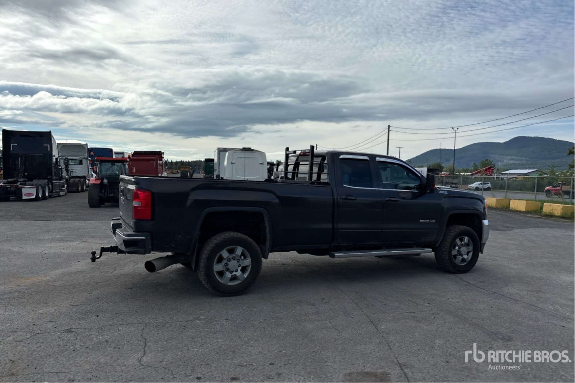 2015 GMC SIERRA 2500