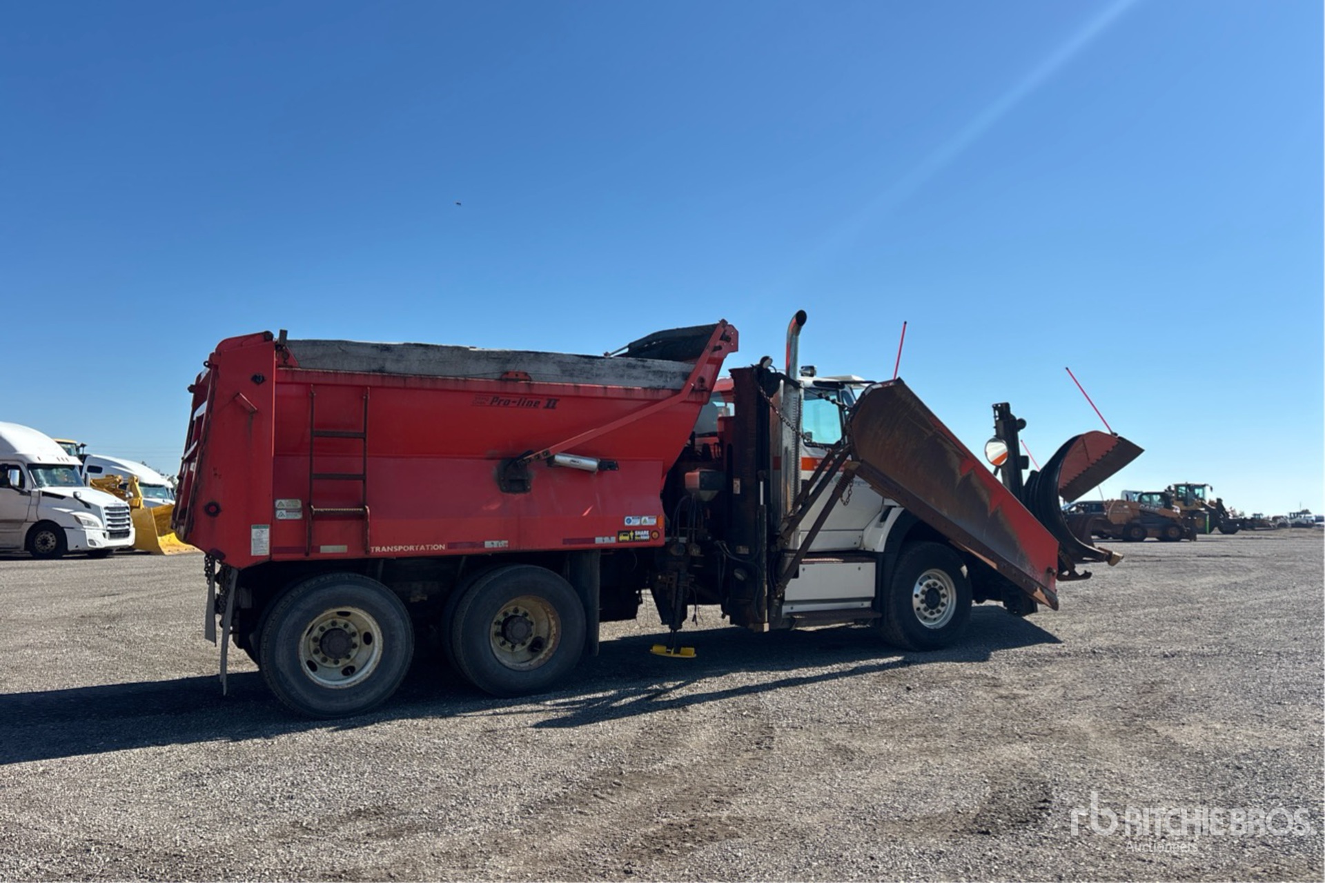 2015 International 7600