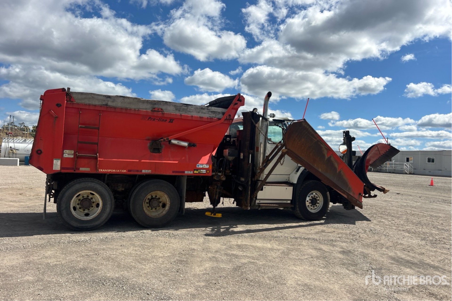 2015 International 7600