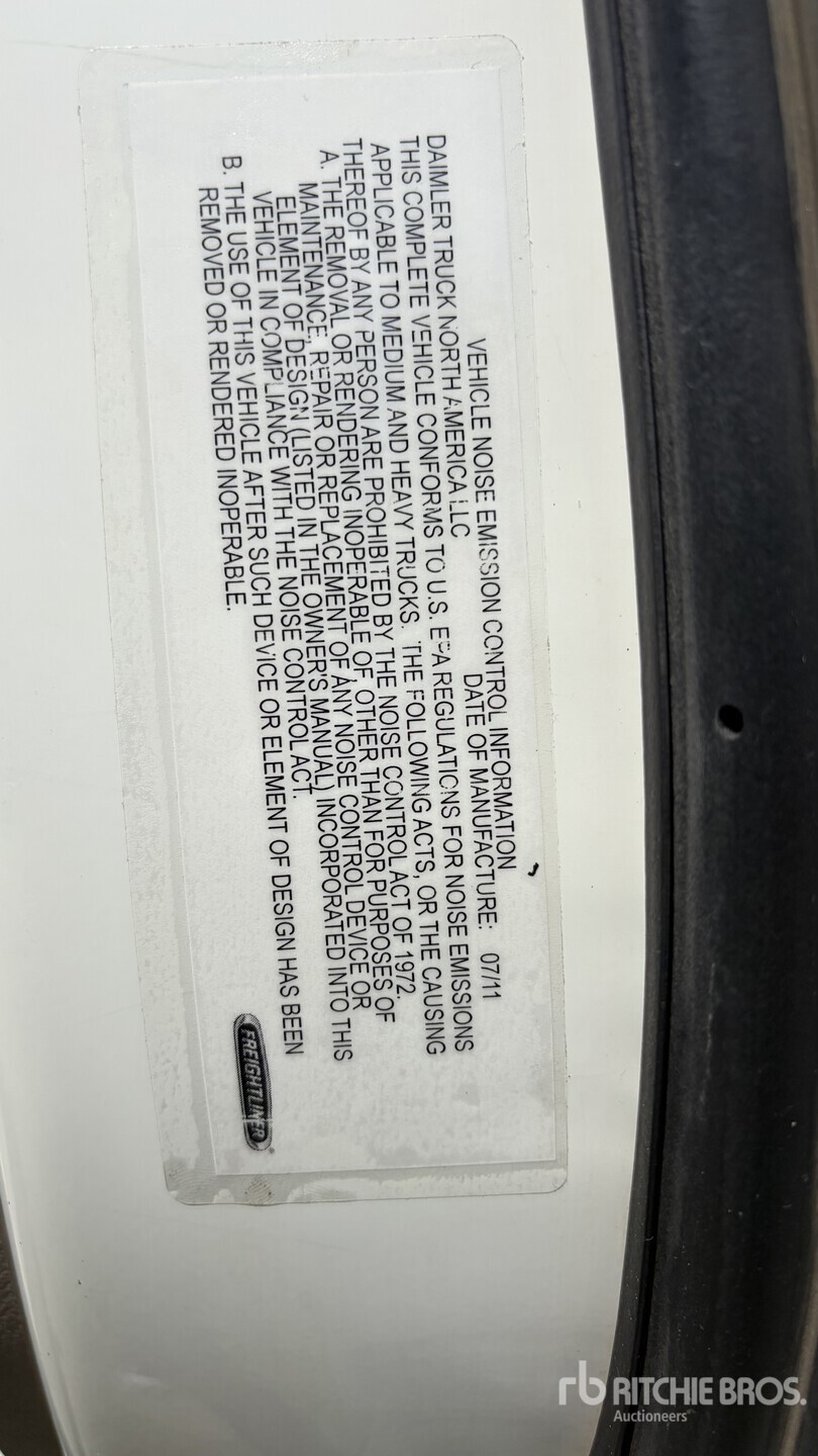 2012 Freightliner CASCADIA 113